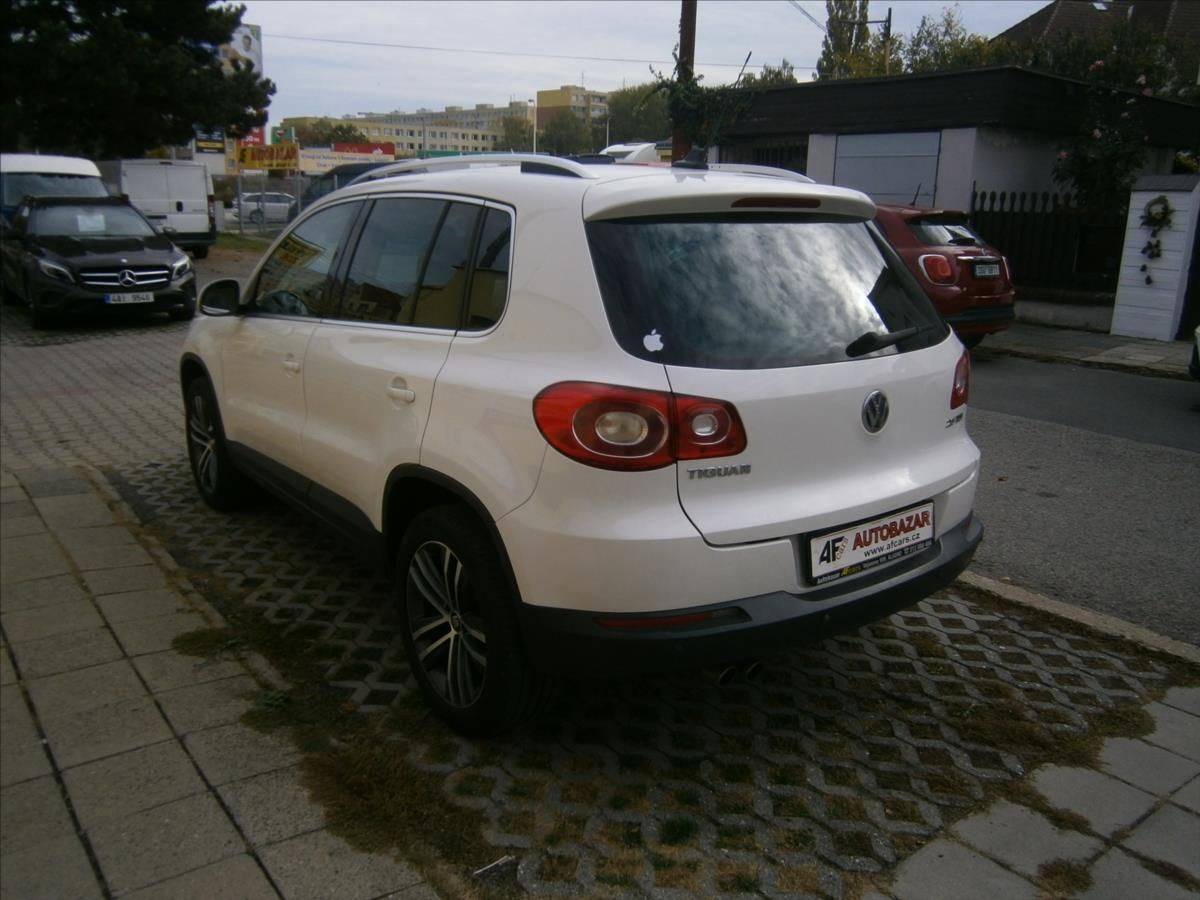 Volkswagen Tiguan, 2,0 TDI 4 MOTION 125 KW - fotka 4