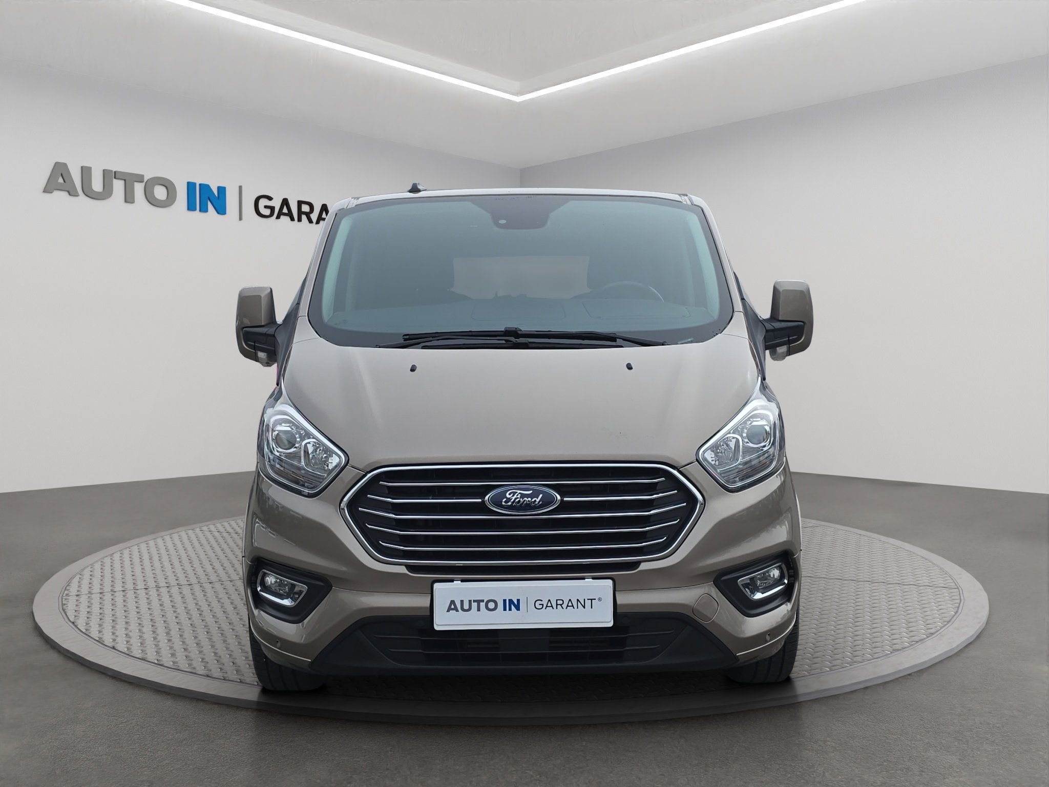 Ford Tourneo Custom, 2.0 EcoBlue MHEV 136kW, 1. - fotka 2