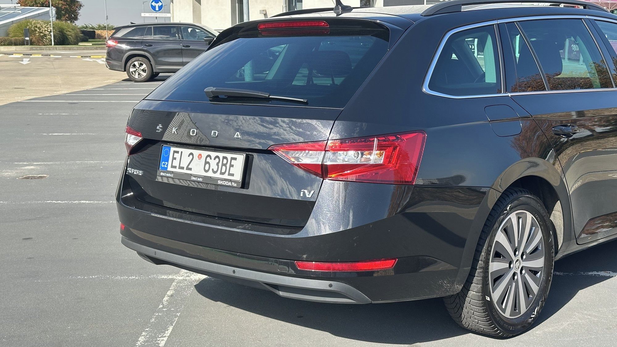 Škoda Superb, Combi iV 1.4 TSI DSG Ambition - fotka 5