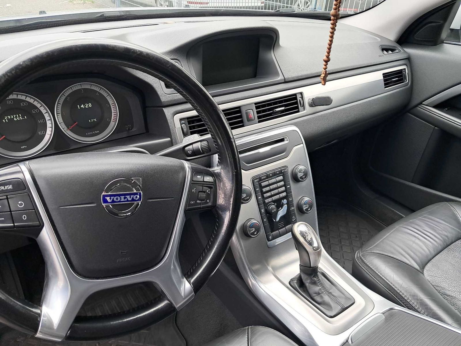 Volvo XC70, D5 AWD, 4X4, Automat, Navi - fotka 3