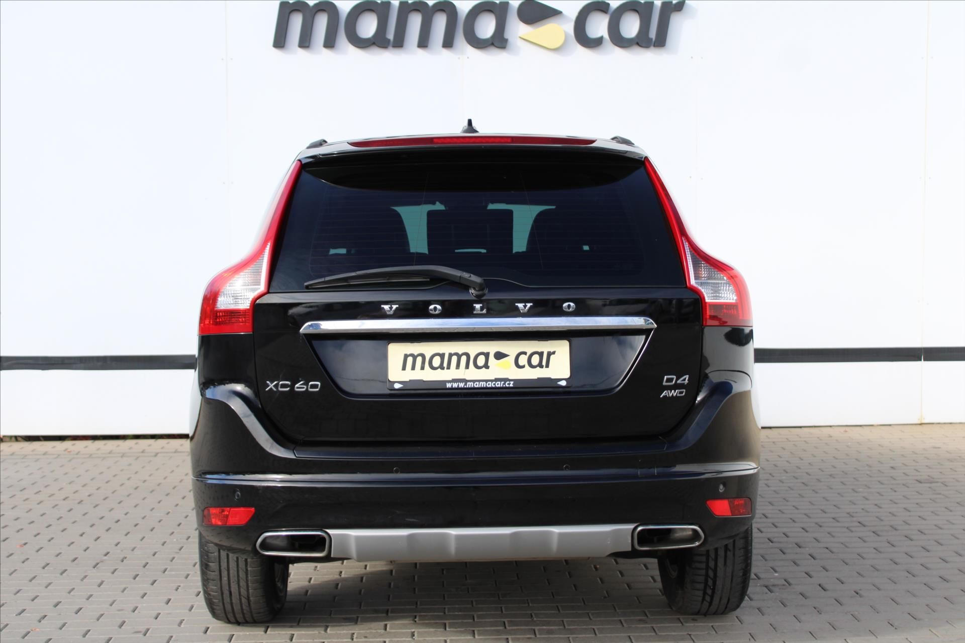 Volvo XC60, 2.4D 140kW AWD SERVIS. KN. ČR - fotka 6