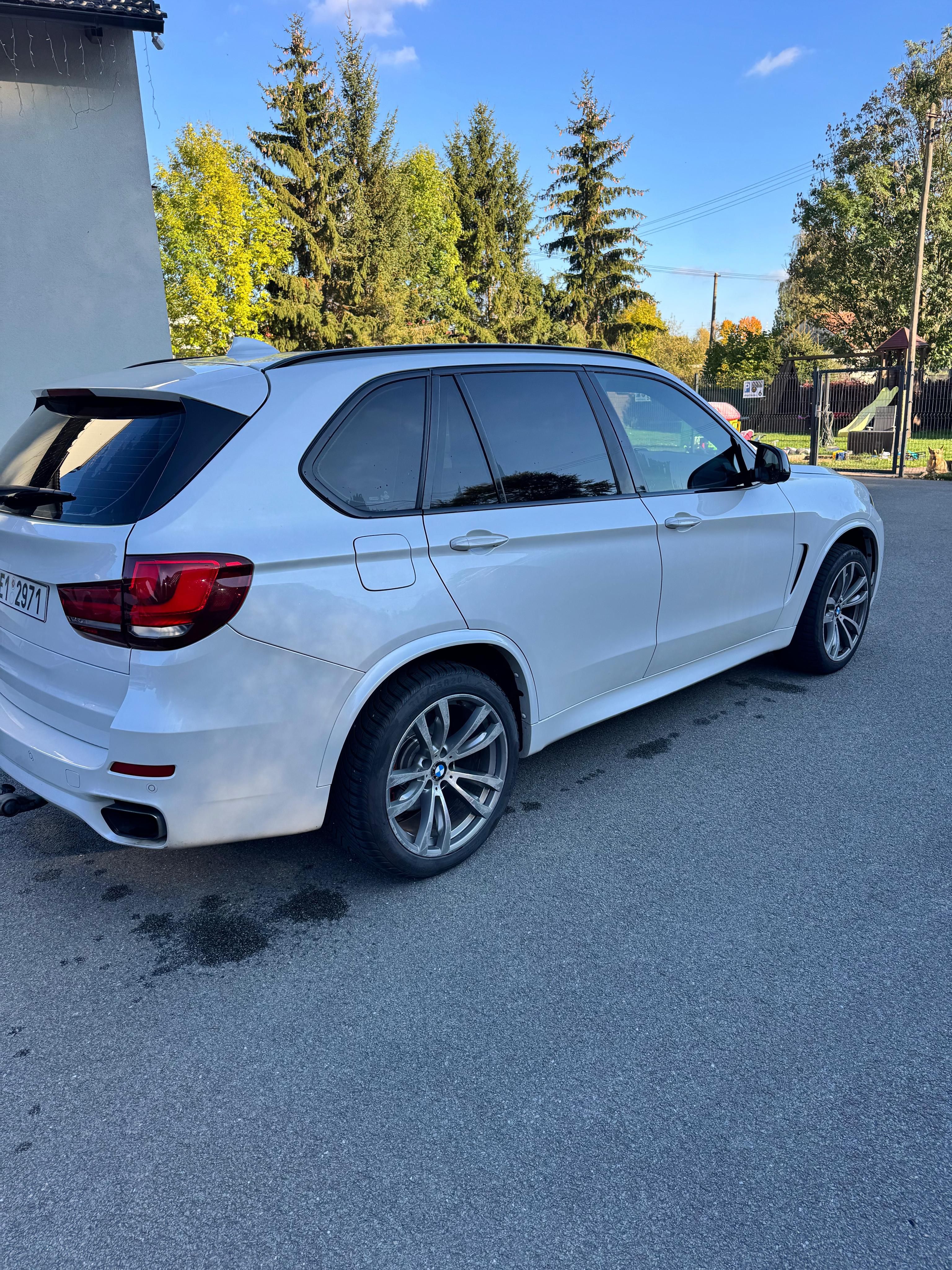 BMW X5 - fotka 3
