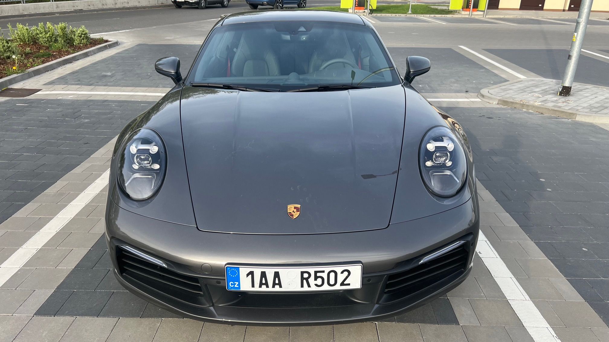 Porsche 911, Carrera