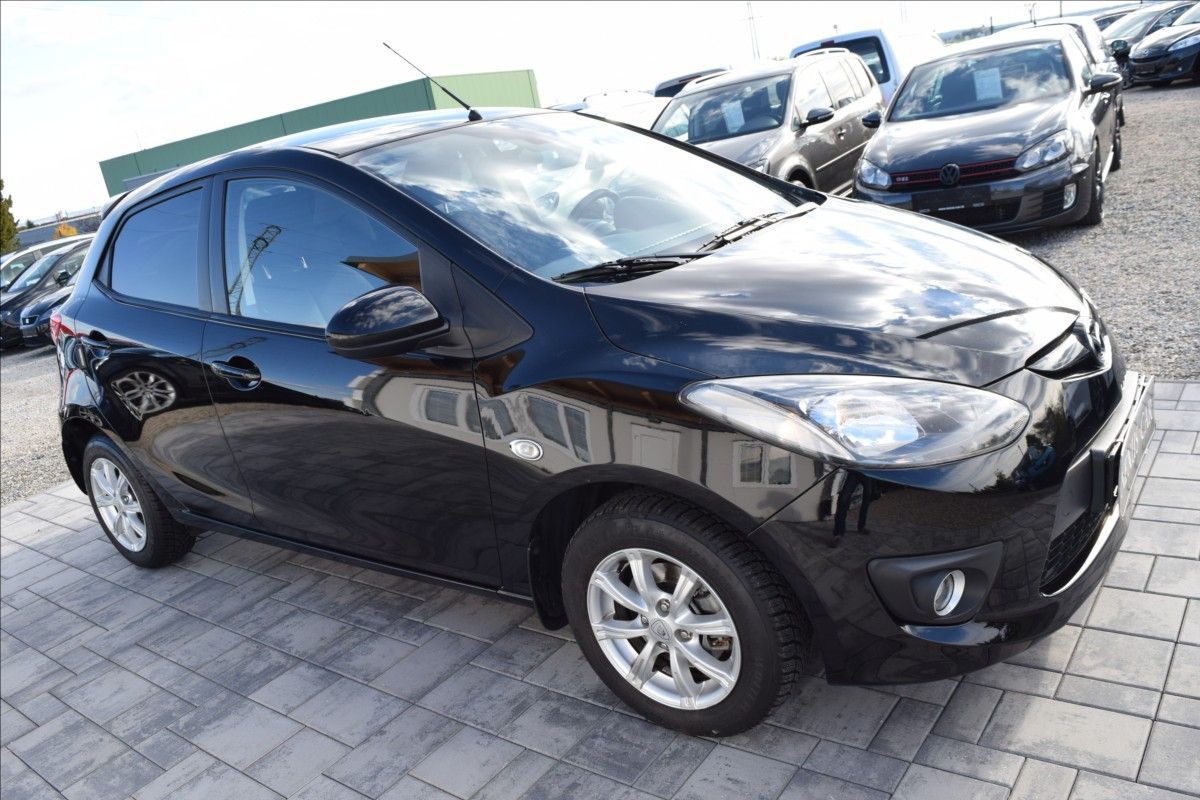 Mazda 2, 1,5 MZR 76KW ALU KLIMA - fotka 4