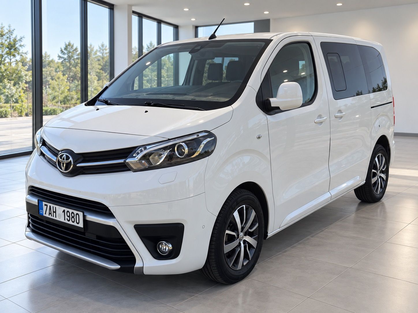 Toyota Proace, Toyota Proace Verso 2.0 diesel