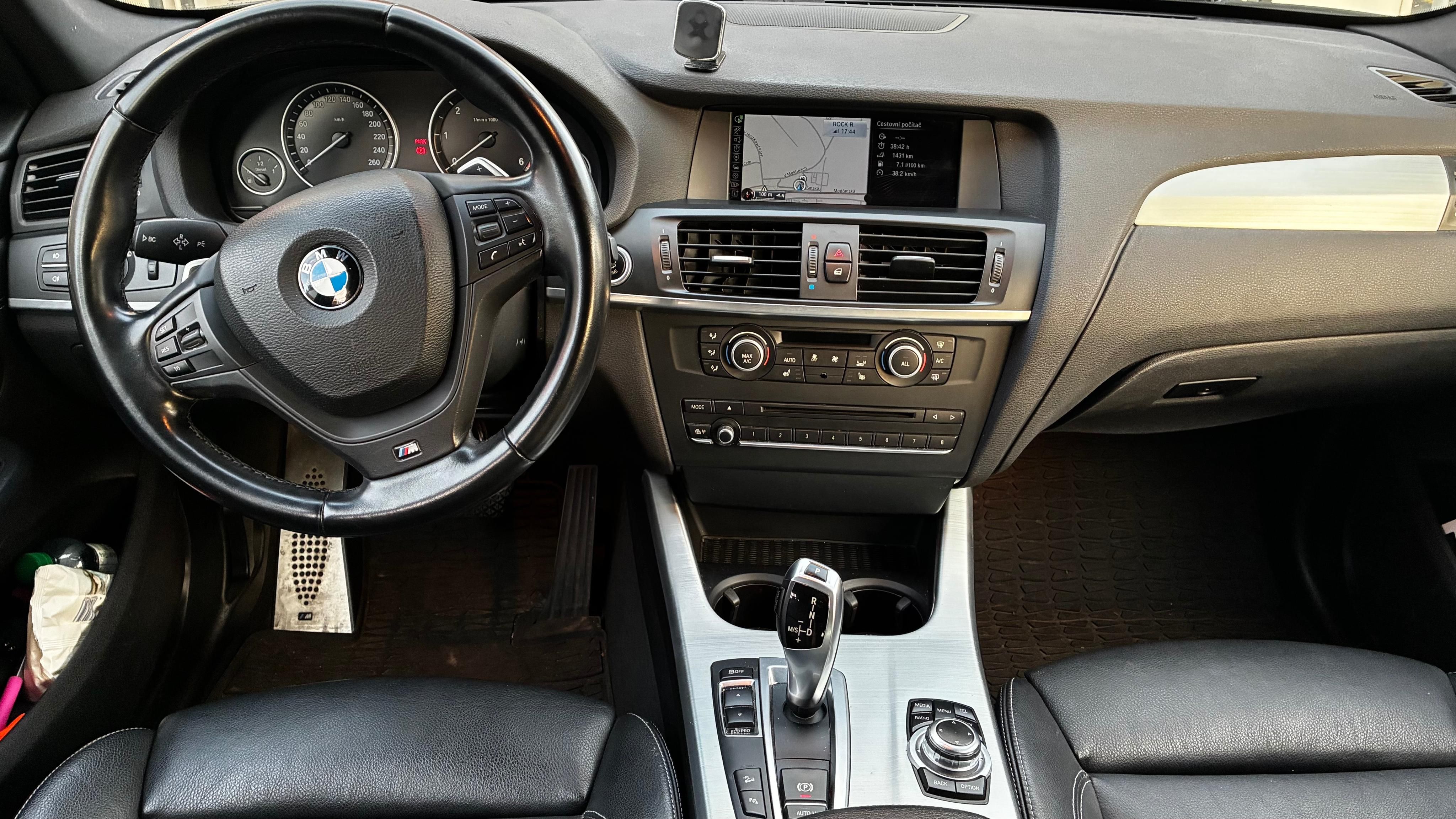 BMW X3, xDrive 2,0d - fotka 6