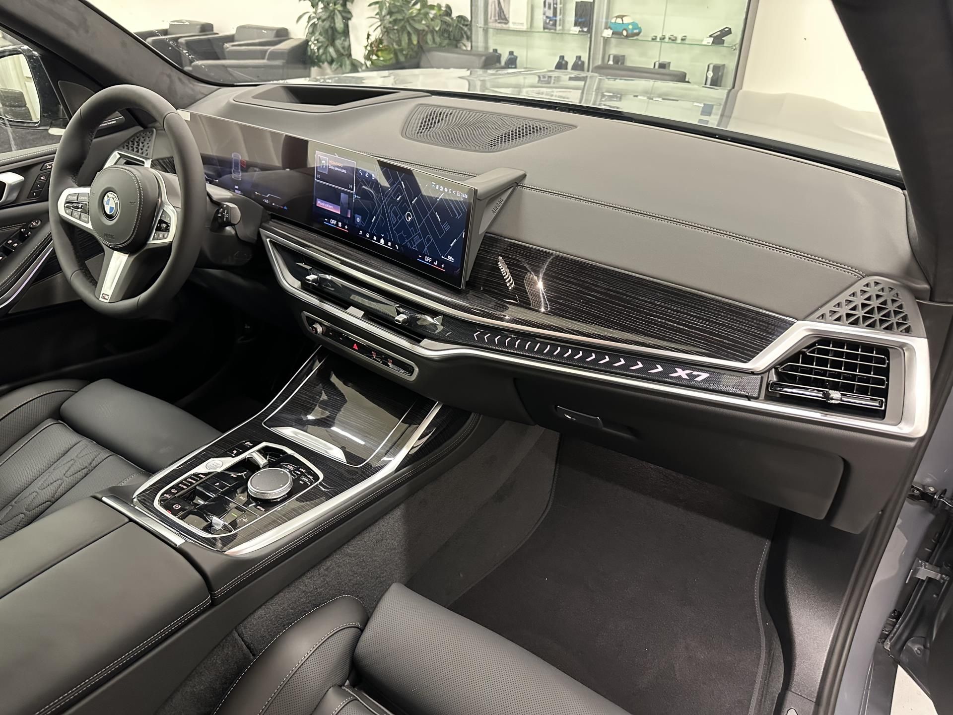 BMW X7, X7 xDrive40d - fotka 6
