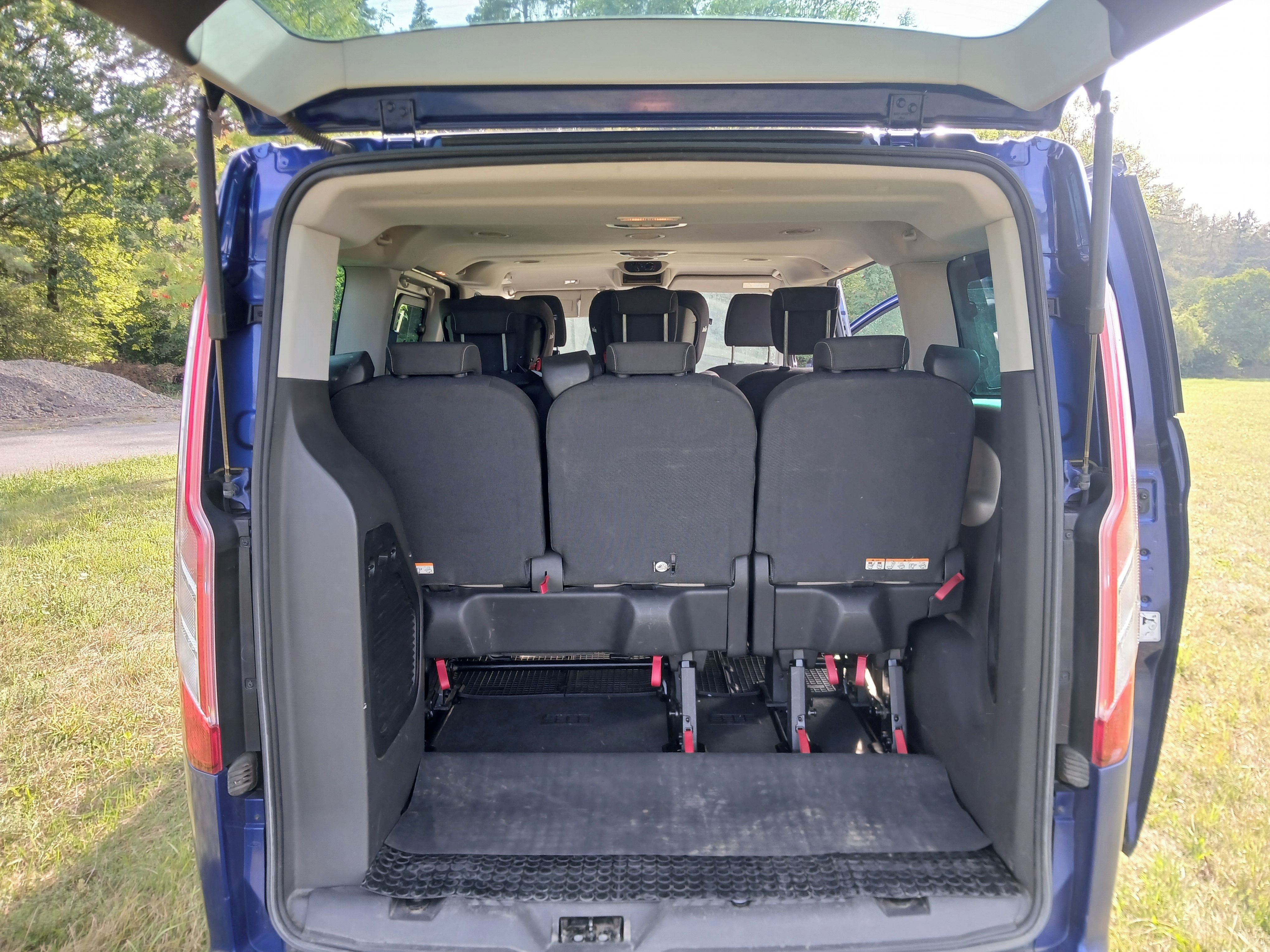 Ford Tourneo Custom - fotka 6