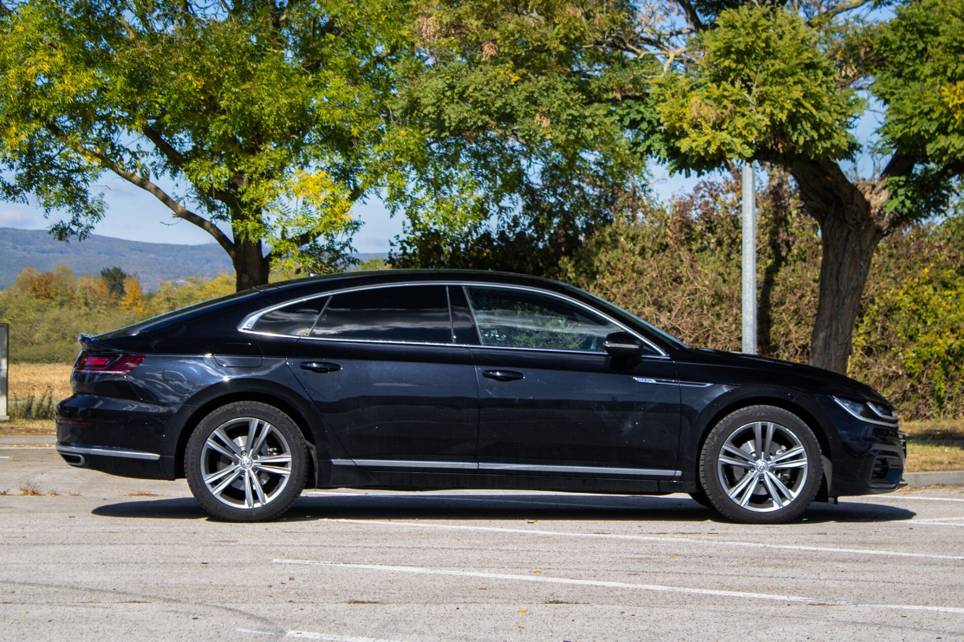 Volkswagen Arteon - fotka 4