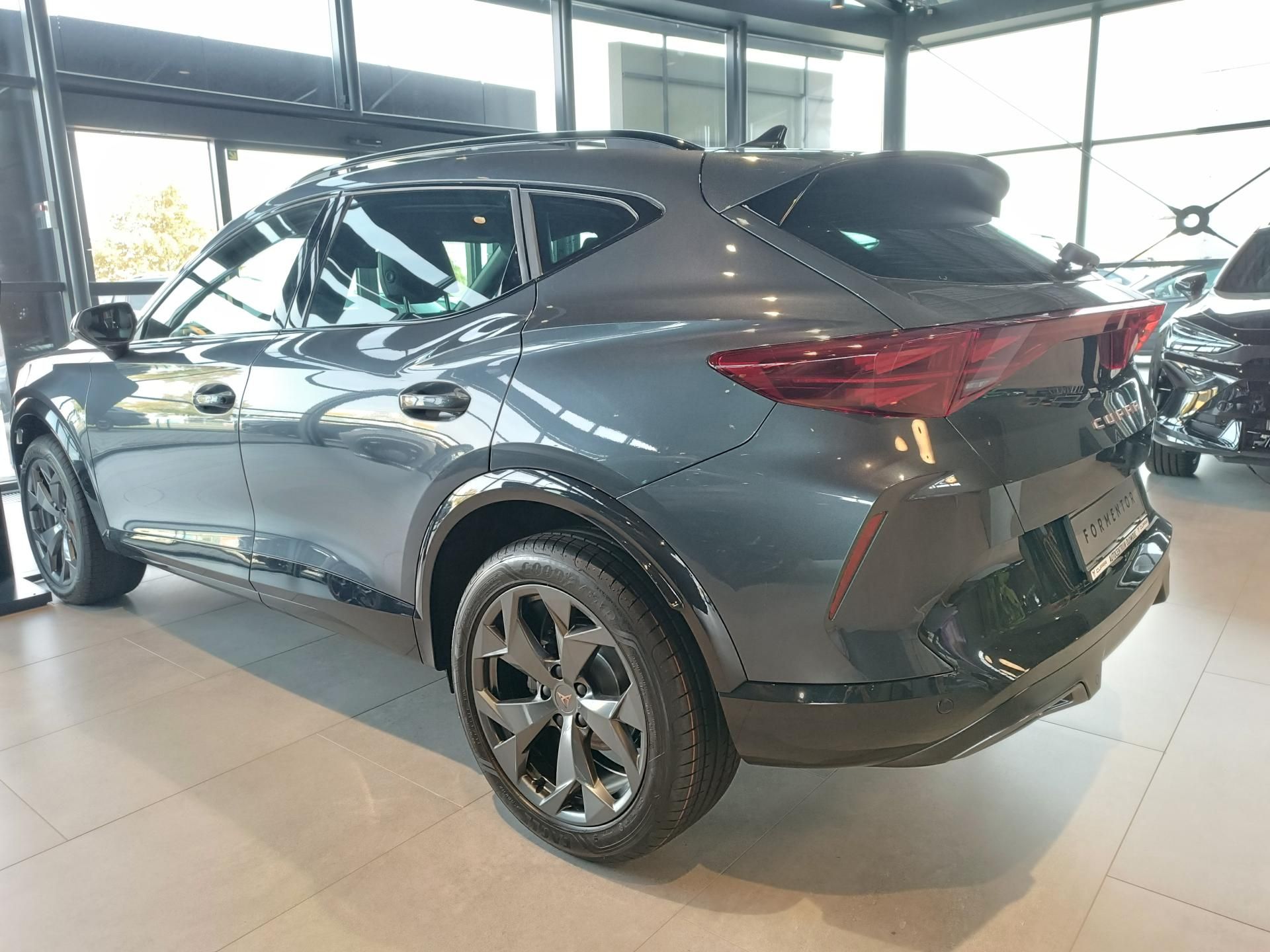 Cupra Formentor - fotka 2