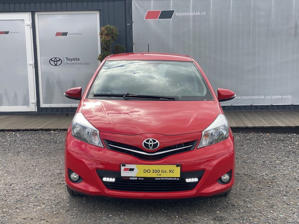 Toyota Yaris, 1.33i, ČR, Active, manual - fotka 3