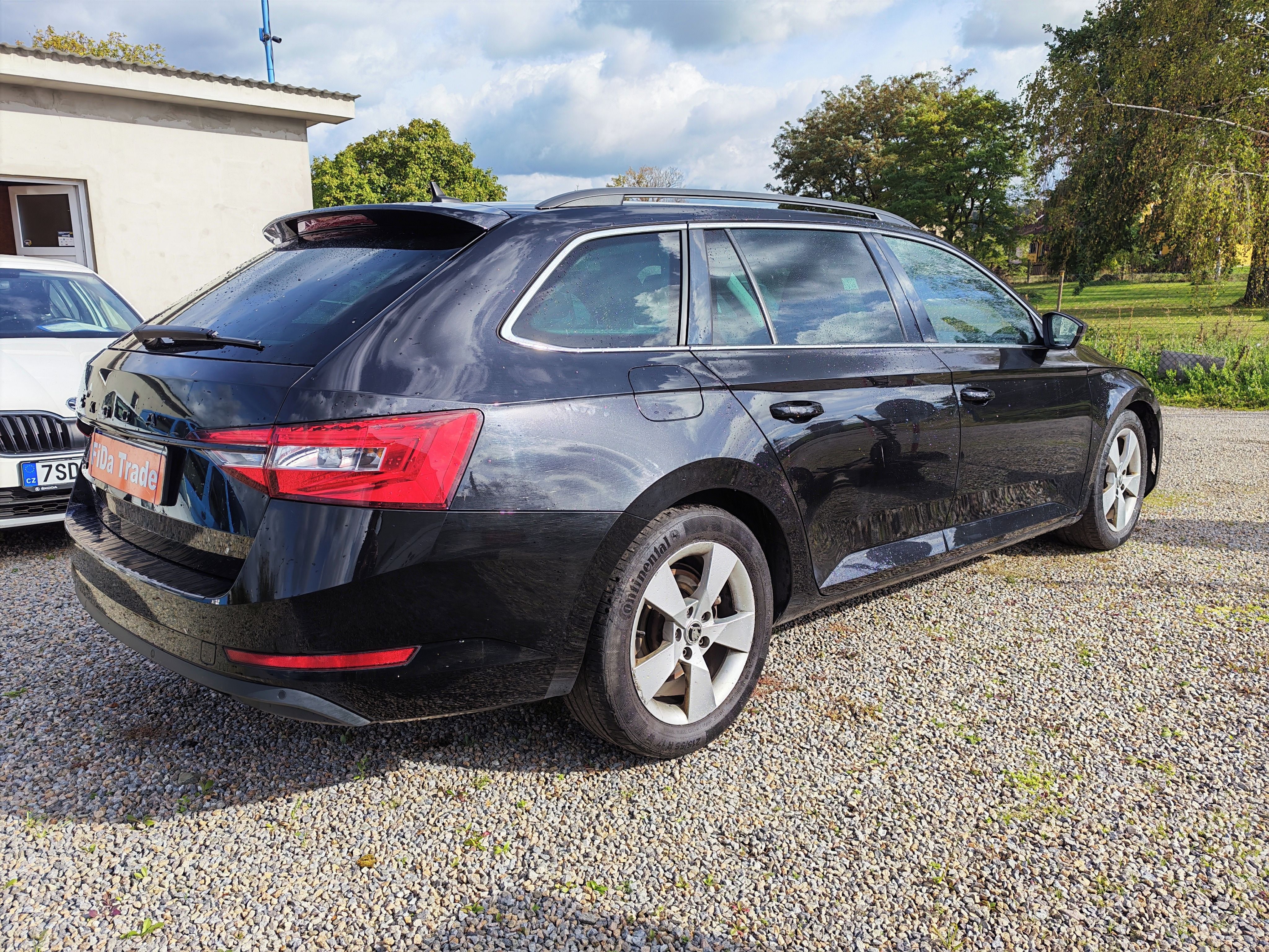 Škoda Superb, 2.0TDi 110kW DSG - fotka 6