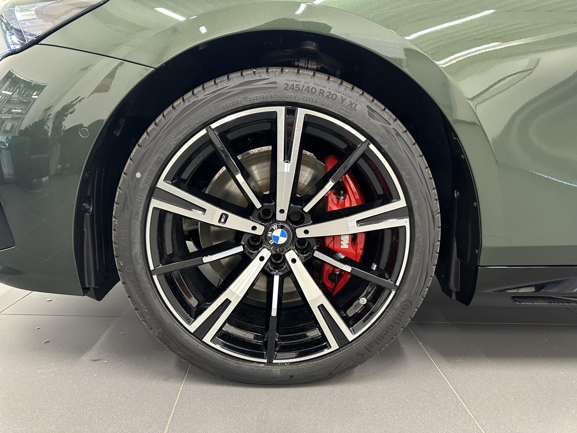 BMW Řada 5, 540d xDrive Touring - fotka 3