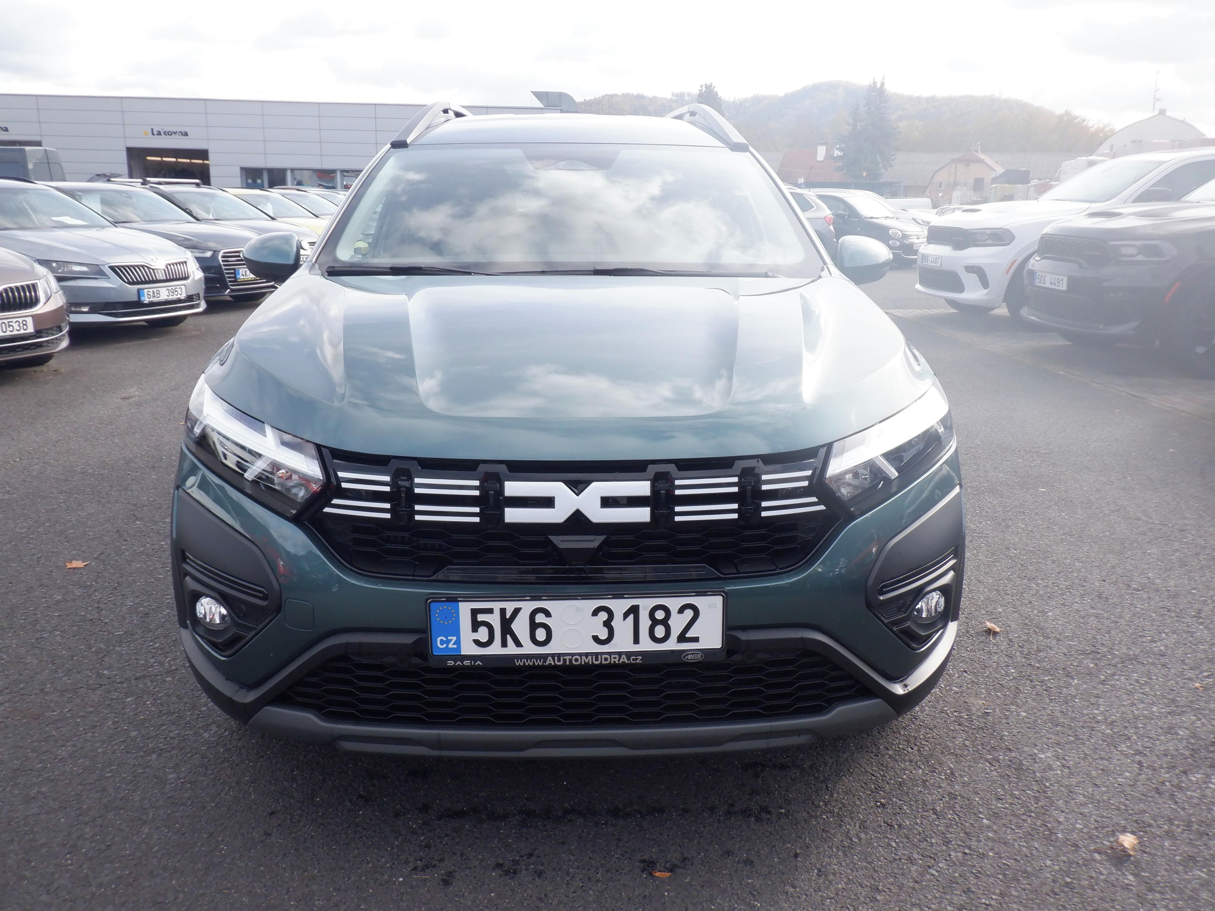 Dacia Jogger, 1.0 TCe Expression,1.maj.ČR - fotka 2