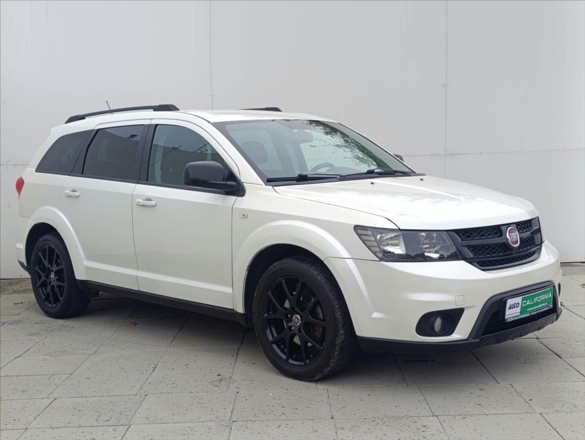 Fiat Freemont, 2,0 MJT 4x4 7Míst AUTOMAT Navi - fotka 5