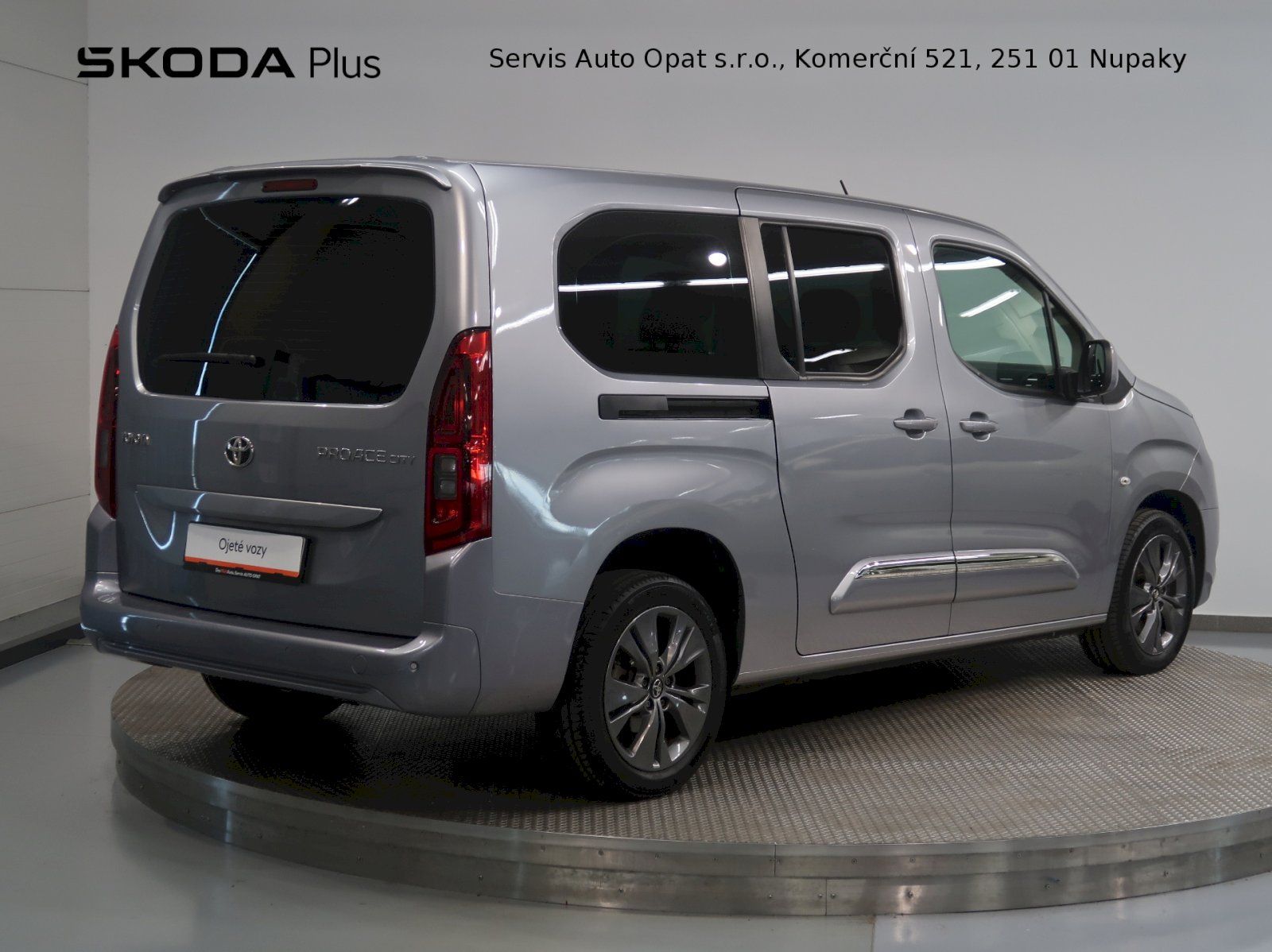 Toyota Proace City Verso, FAMILY L2 1.5D-4D 96KW 7MÍST T - fotka 2