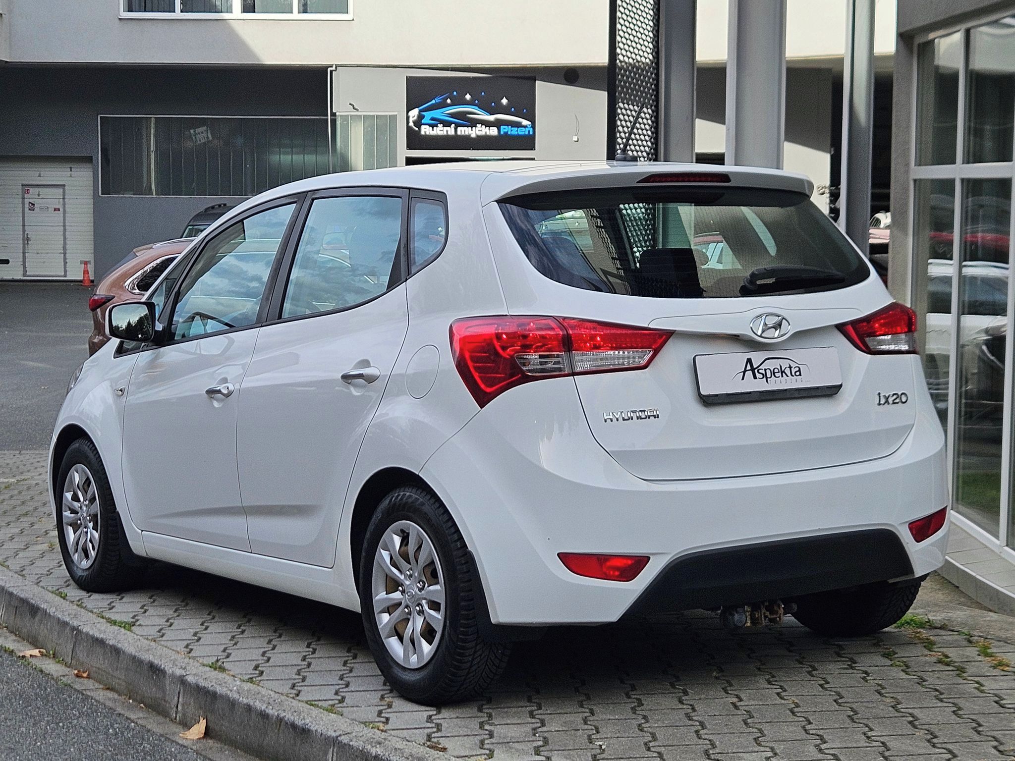 Hyundai ix20, 1.4i, Trikolor Essential,1.maj - fotka 3