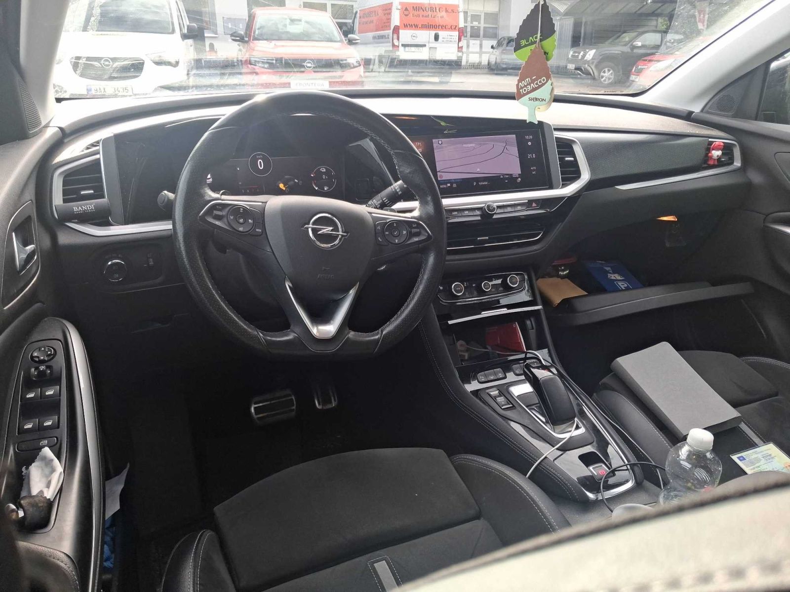 Opel Grandland, Plug-in Hybrid4, 4X4, Automat - fotka 3