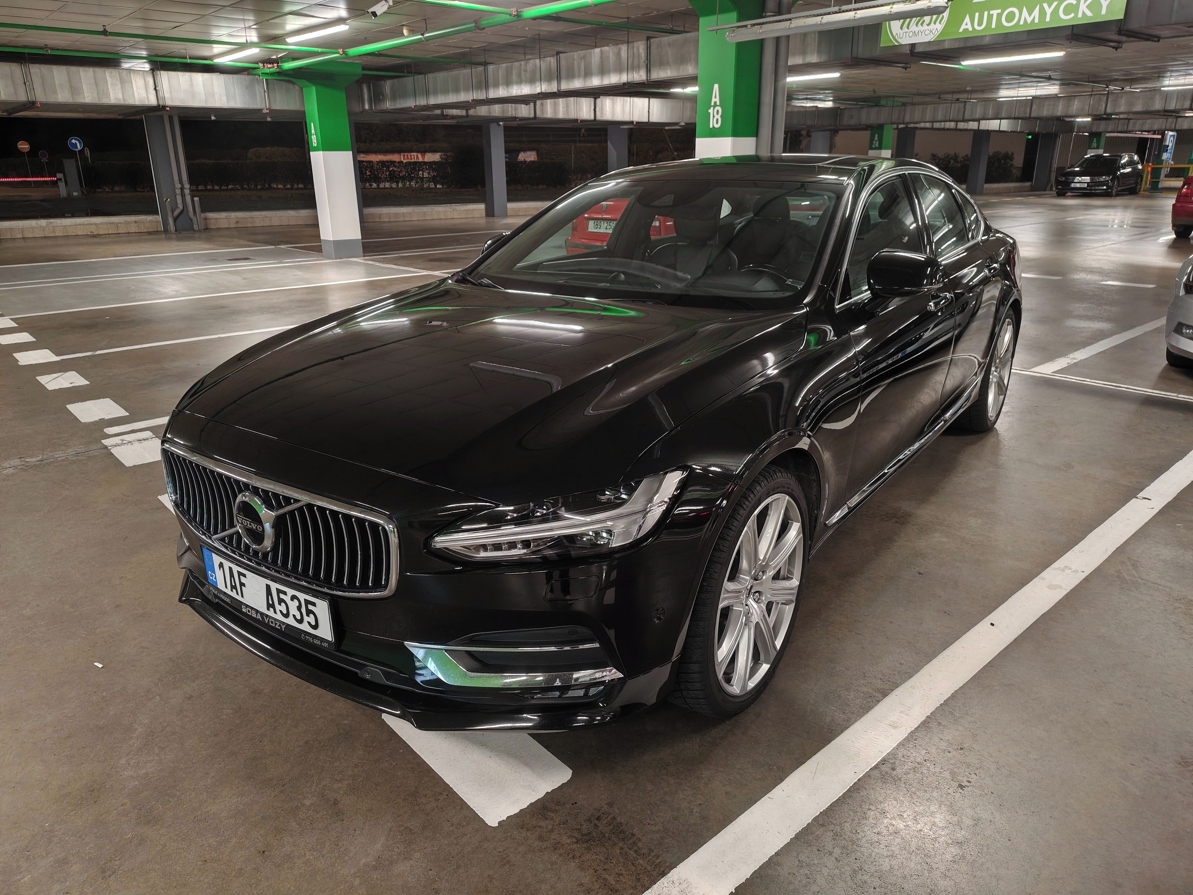Volvo S90, Top stav. Pravidelný servis. - fotka 2
