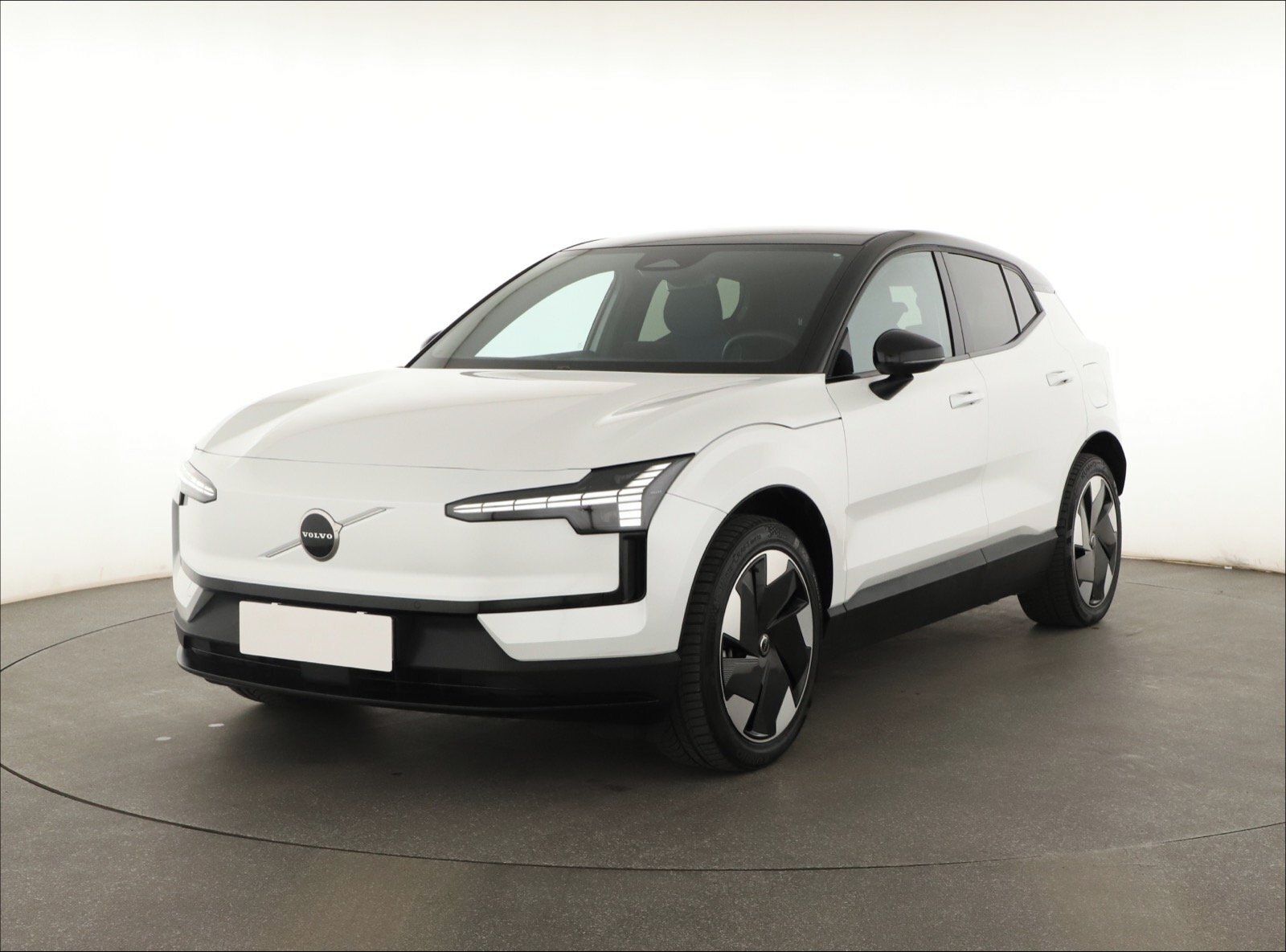 Volvo EX30, 69kWh Single Motor, Záruka - fotka 3