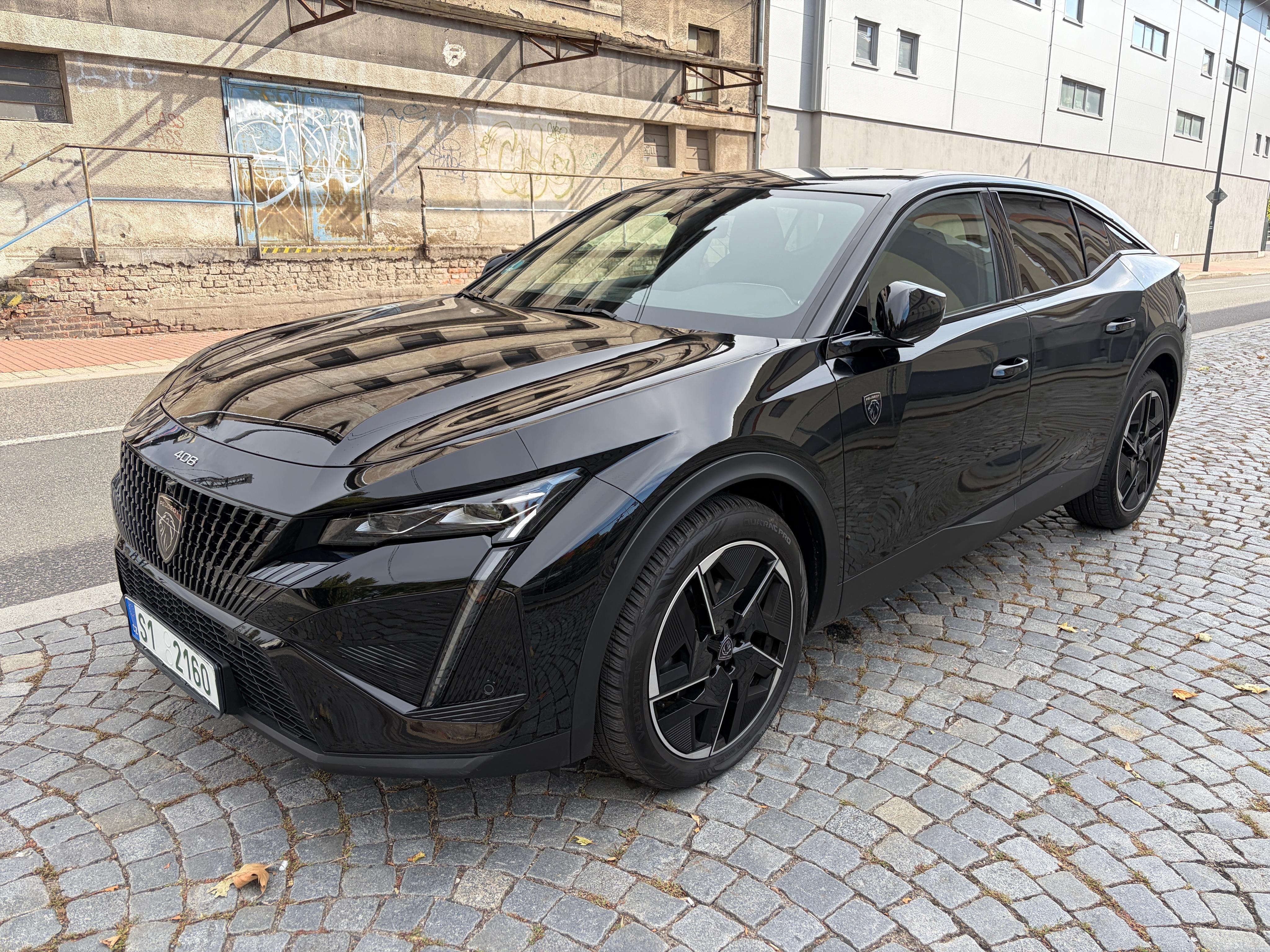 Peugeot 408, GT 130 - fotka 2
