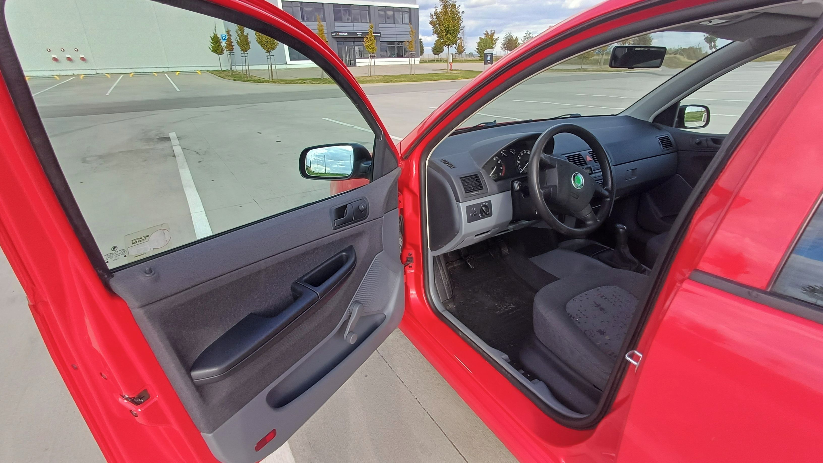 Škoda Fabia, 1.4 MPI, 50kW, 162 tis. km - fotka 6