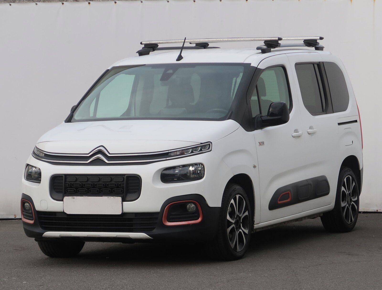 Citroën Berlingo, 1.5 BlueHDi, Feel, 5Míst - fotka 2