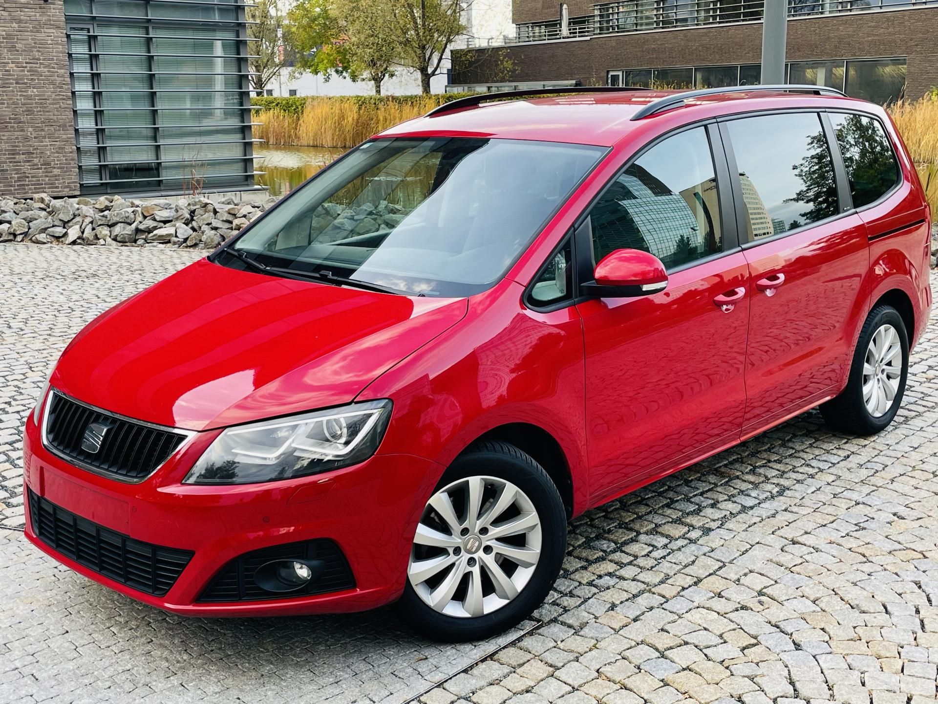 Seat Alhambra, 2.0TDI MAN 7MÍST SERVISKA 1MAJ - fotka 2