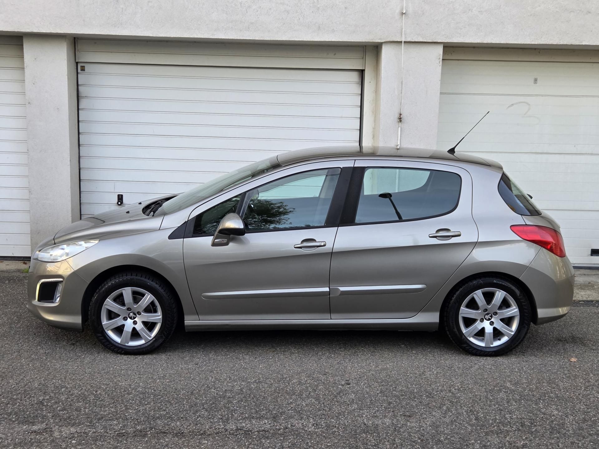 Peugeot 308, 1.6i 88Kw LPG Tažné - fotka 3