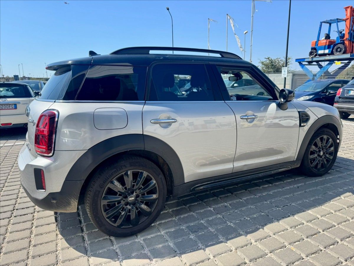 Mini Countryman, 2,0 D Cooper F60 110kw Automat - fotka 2