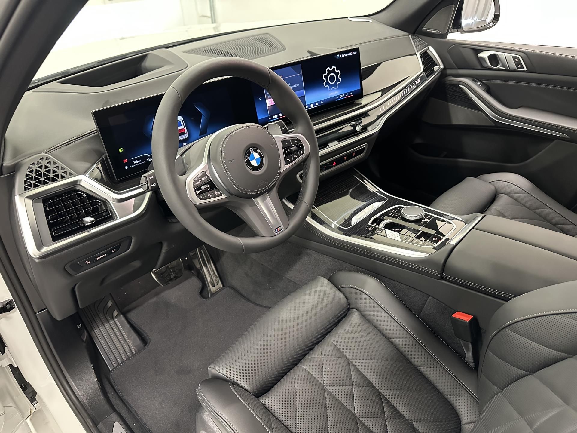BMW X5, X5 xDrive 30d - fotka 5