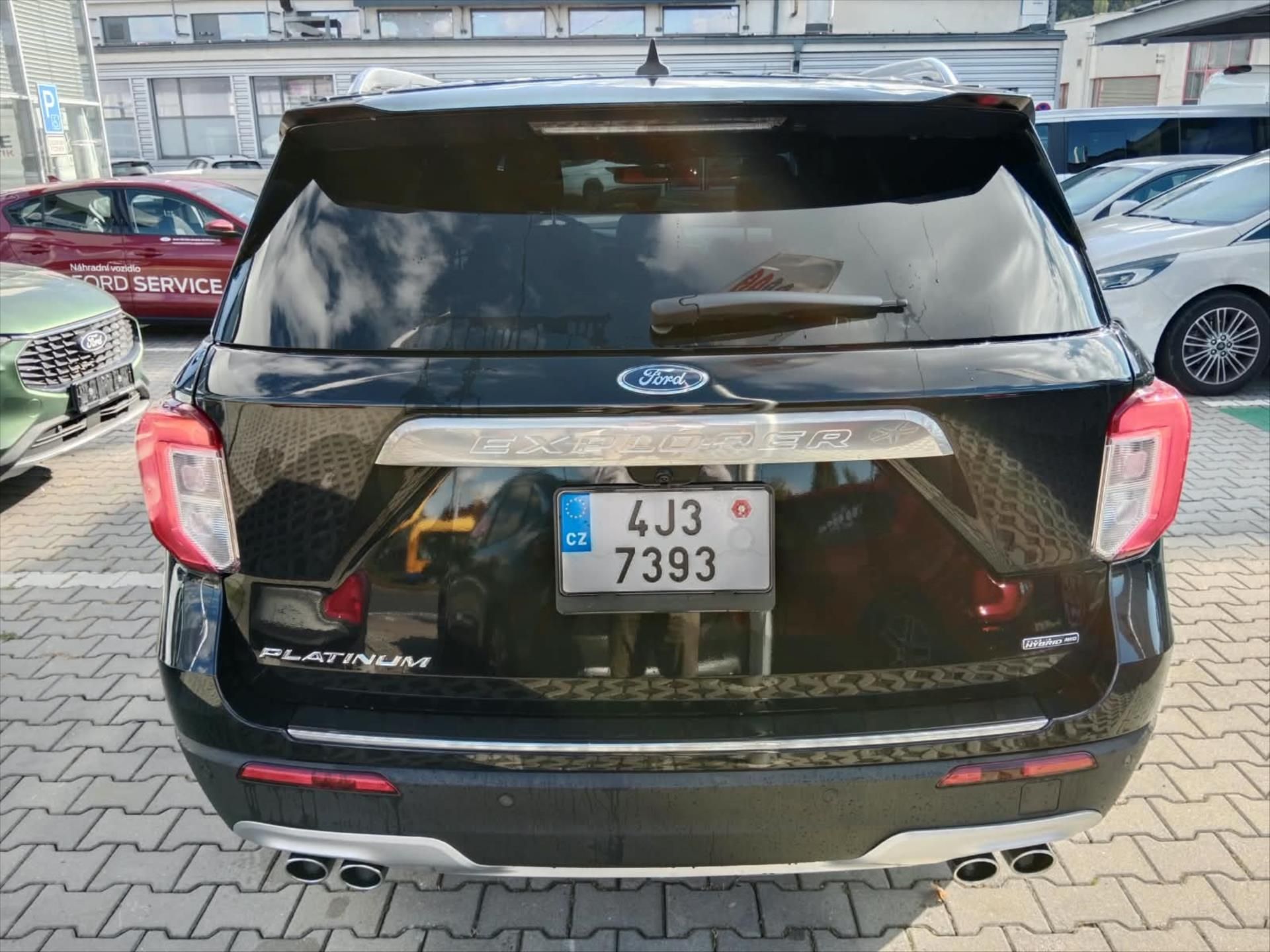 Ford Explorer, 3,0 V6 EcoBoost PHEV  PLATINUM - fotka 6