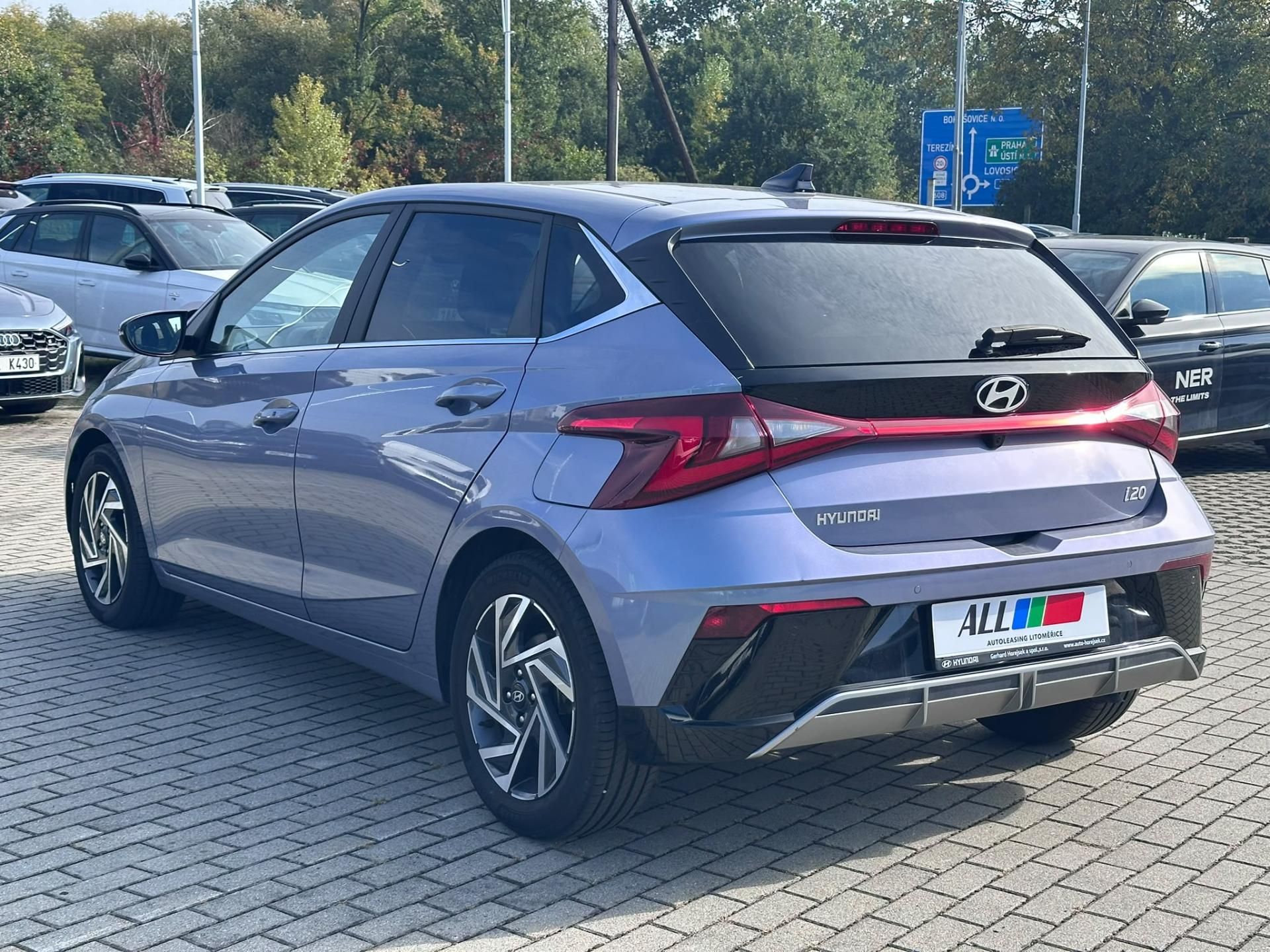 Hyundai i20, 1,0 T-GDi 74kW DCT Style - fotka 5