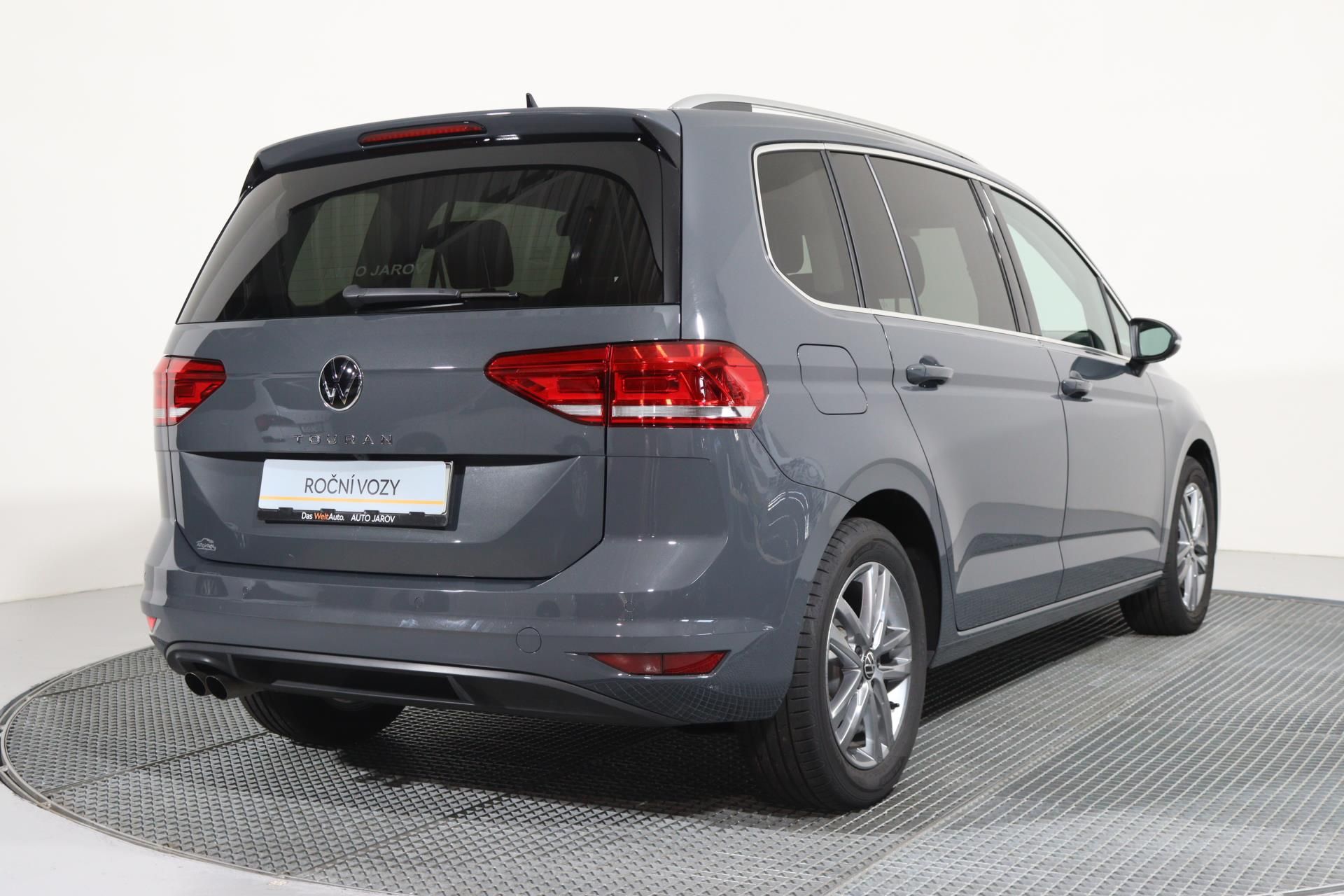 Volkswagen Touran, People 2,0 TDI 110 kW DSG/ ACC - fotka 2