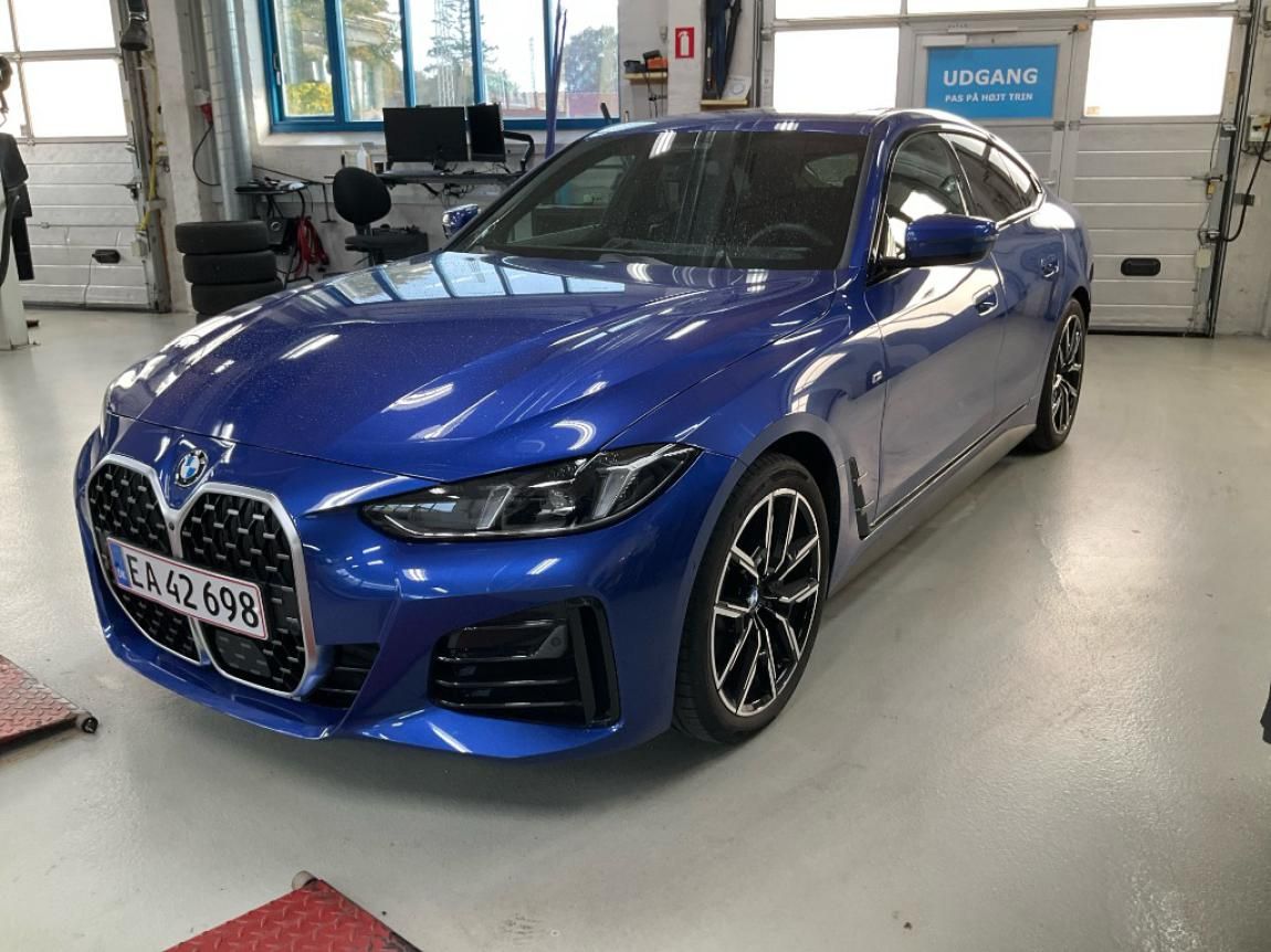 BMW Řada 4, 430i xDrive