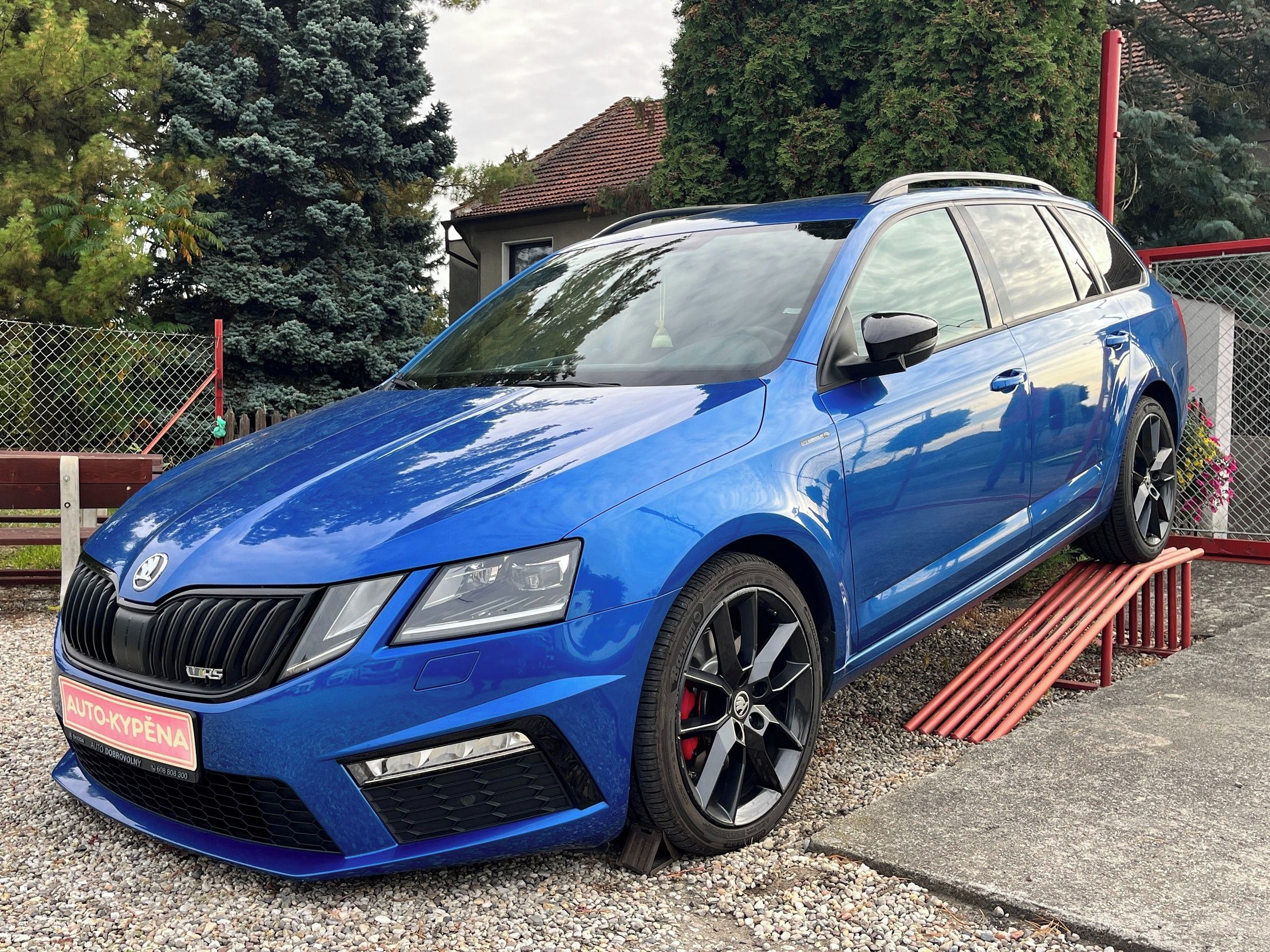 Škoda Octavia, 2.0TDi-135kW,,RS''ČR, DSG, NAV