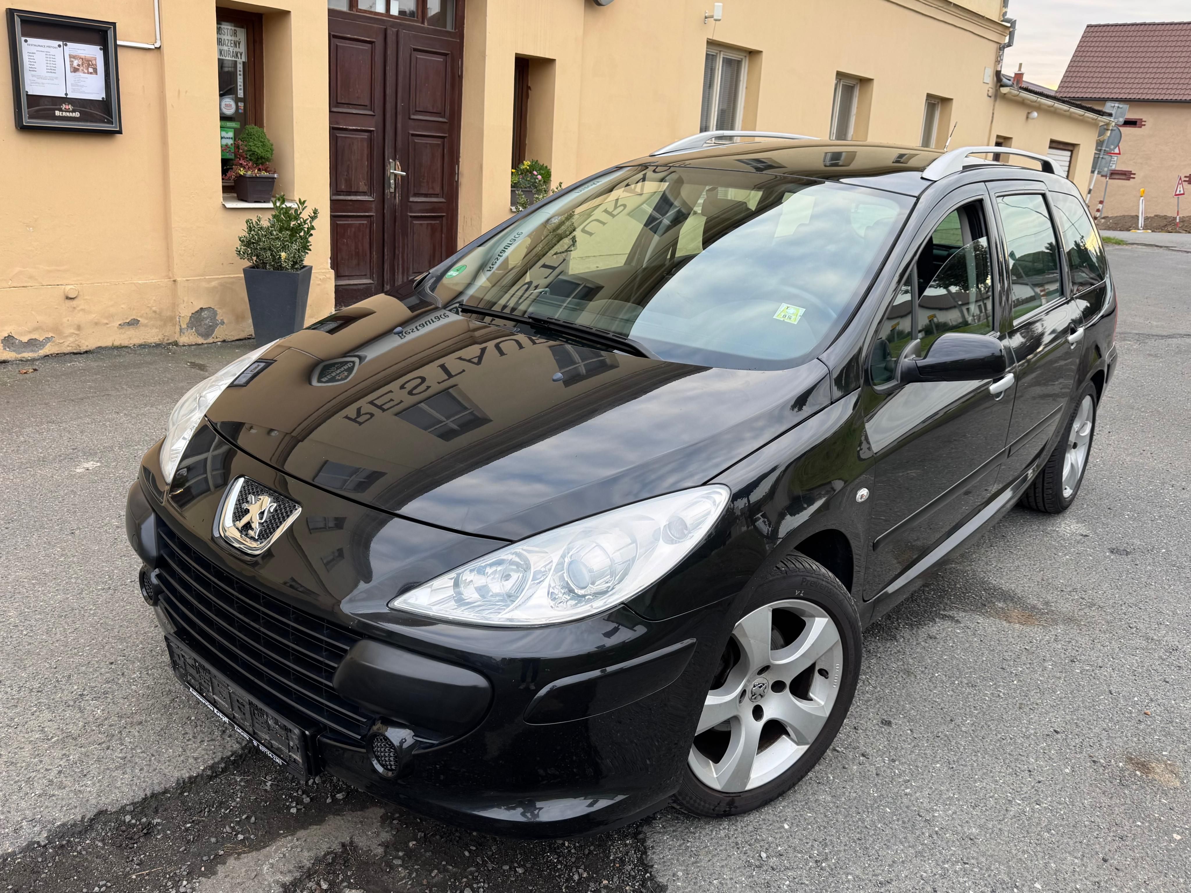 Peugeot 307, SW.1.6i 80kW Panorama.