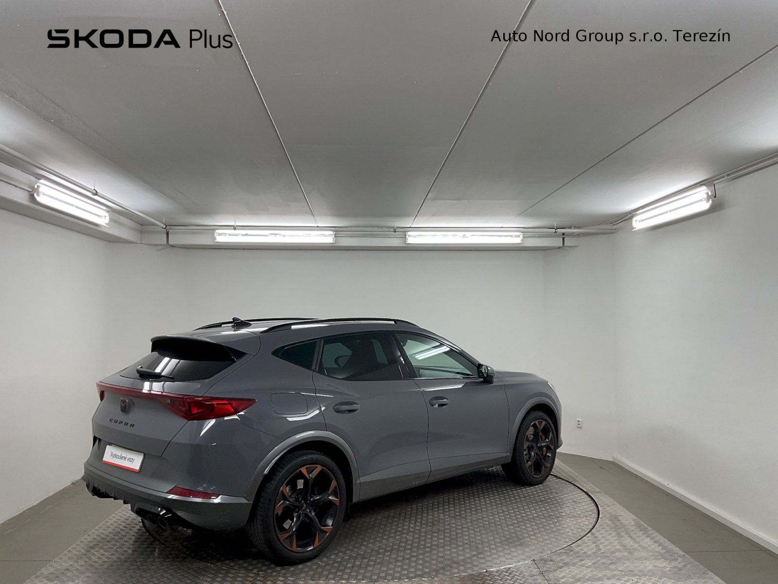 Cupra Formentor, VZ 228kW BREMBO STŘEŠNÍ OKNO - fotka 2