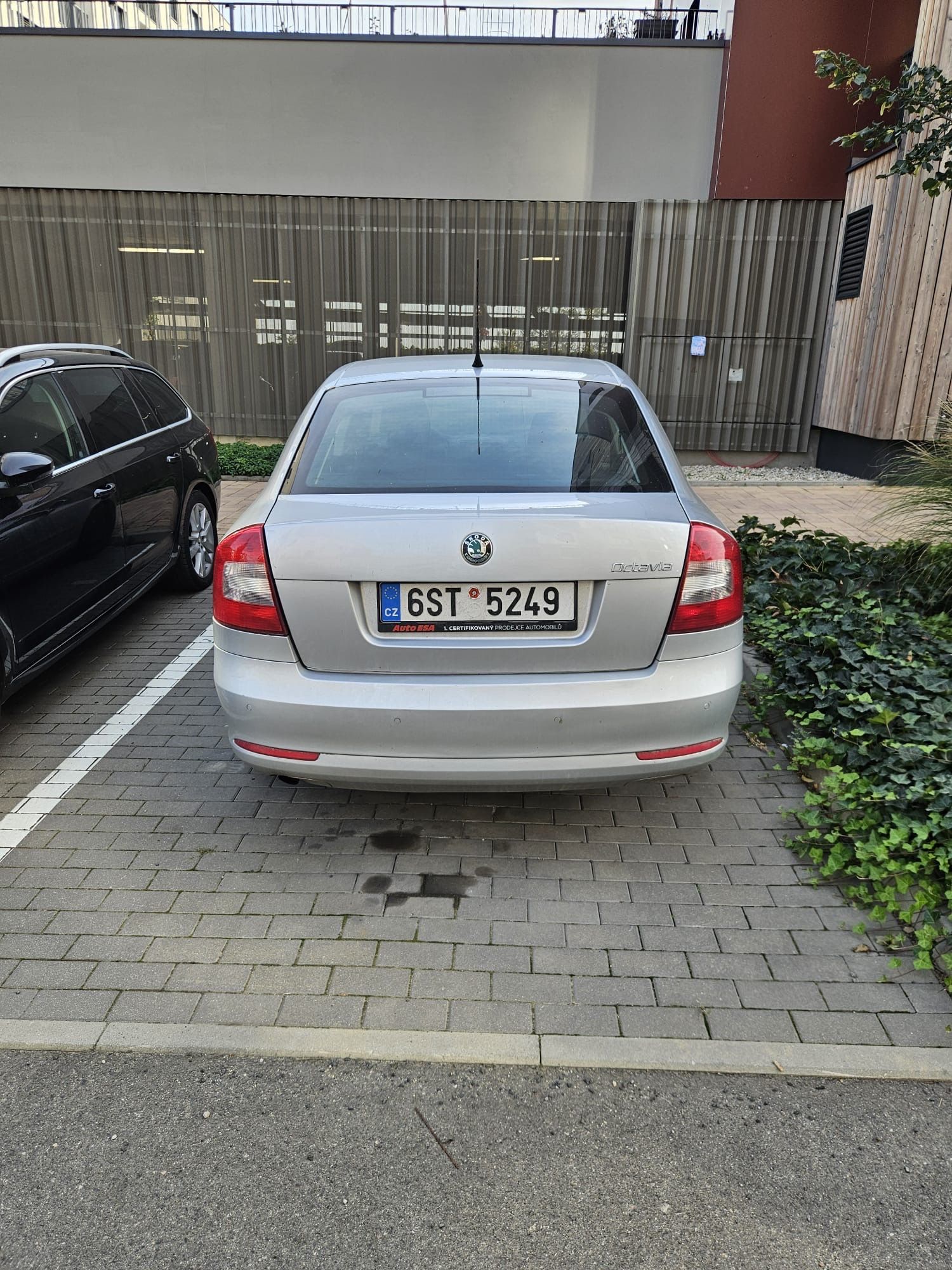 Škoda Octavia, Škoda Octavia 1.6 TDi nova STK - fotka 4