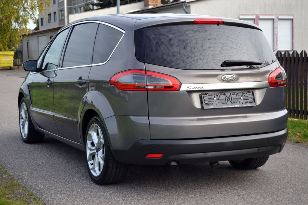 Ford S-MAX, 2.0 TDCI 103kW Titanium - fotka 2