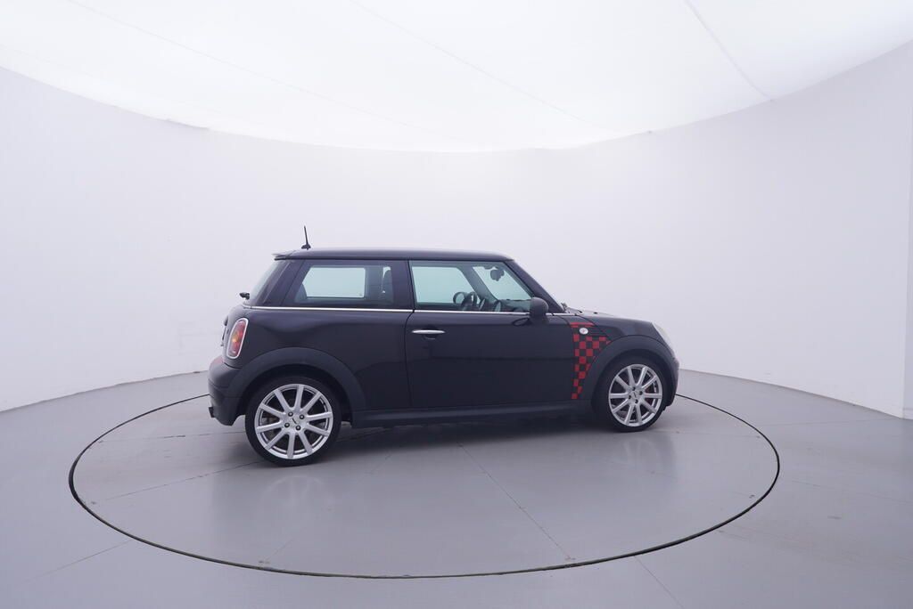 Mini One, 1.4 16V 55 kW - fotka 6