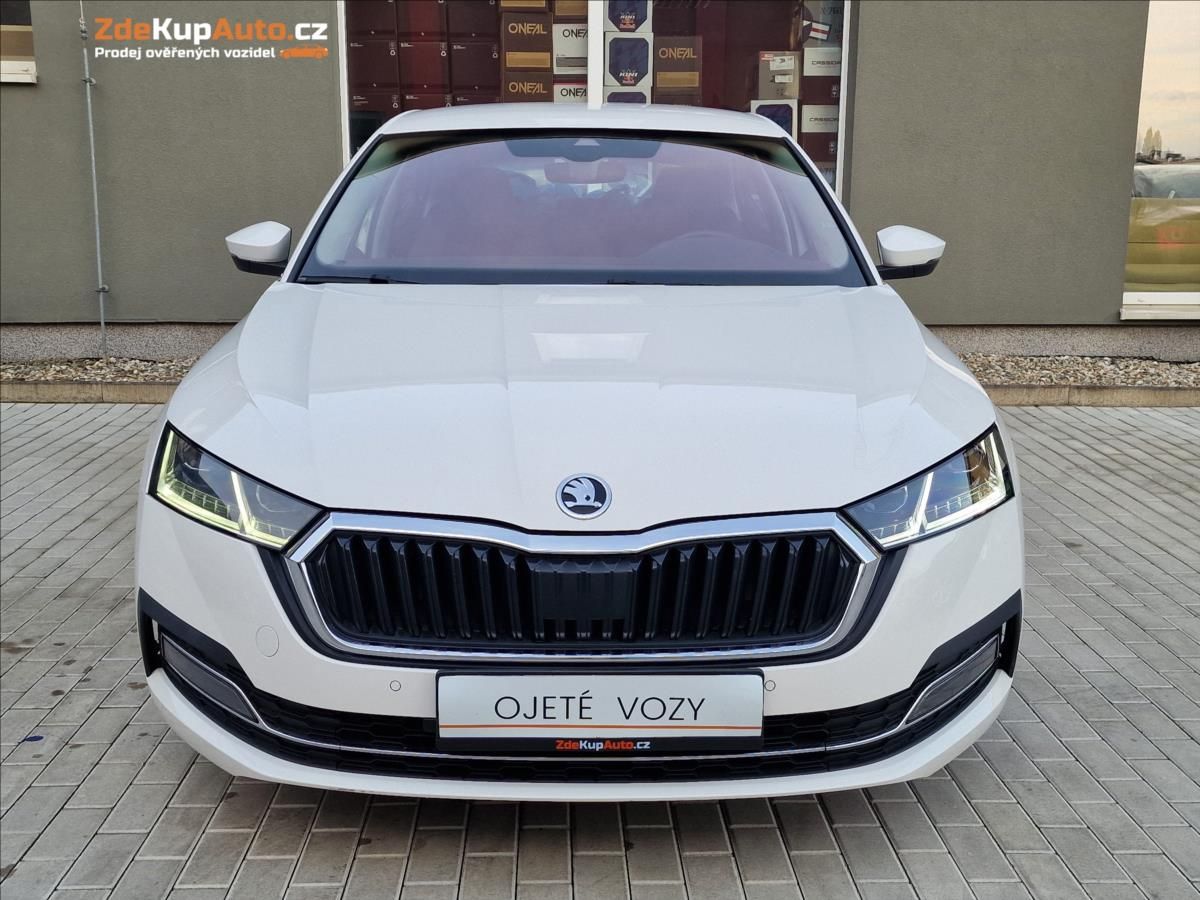 Škoda Octavia, 2.0 TDI 110kW Style,ČR,1.Maj. - fotka 4