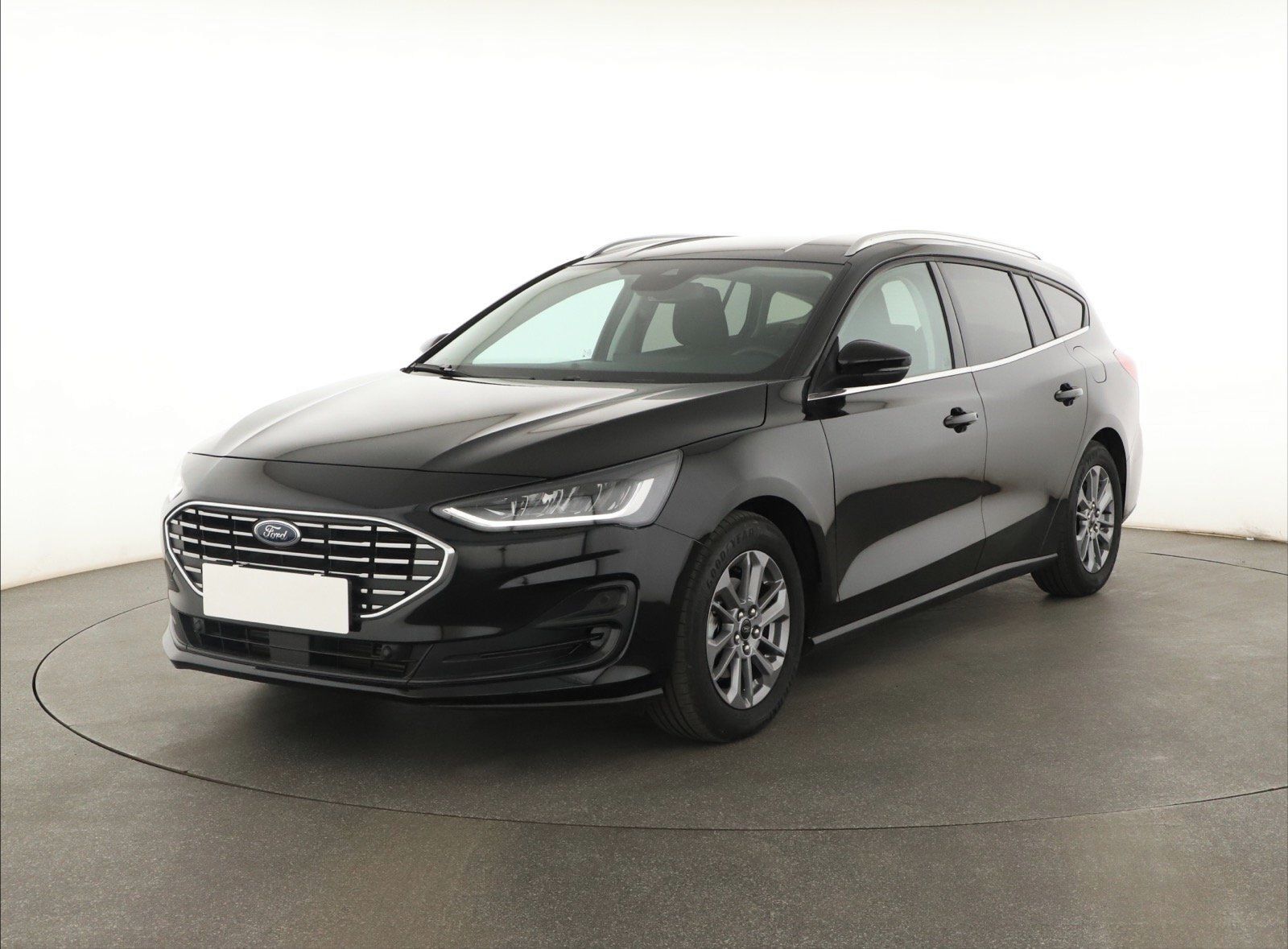 Ford Focus, 1.0 MHEV, Titanium, Automat - fotka 2
