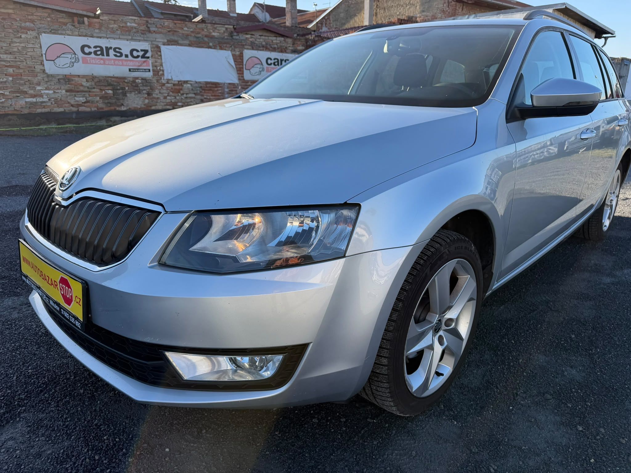 Škoda Octavia, 1.6 TDI 4×4 77 kW SERVISNI KN - fotka 3