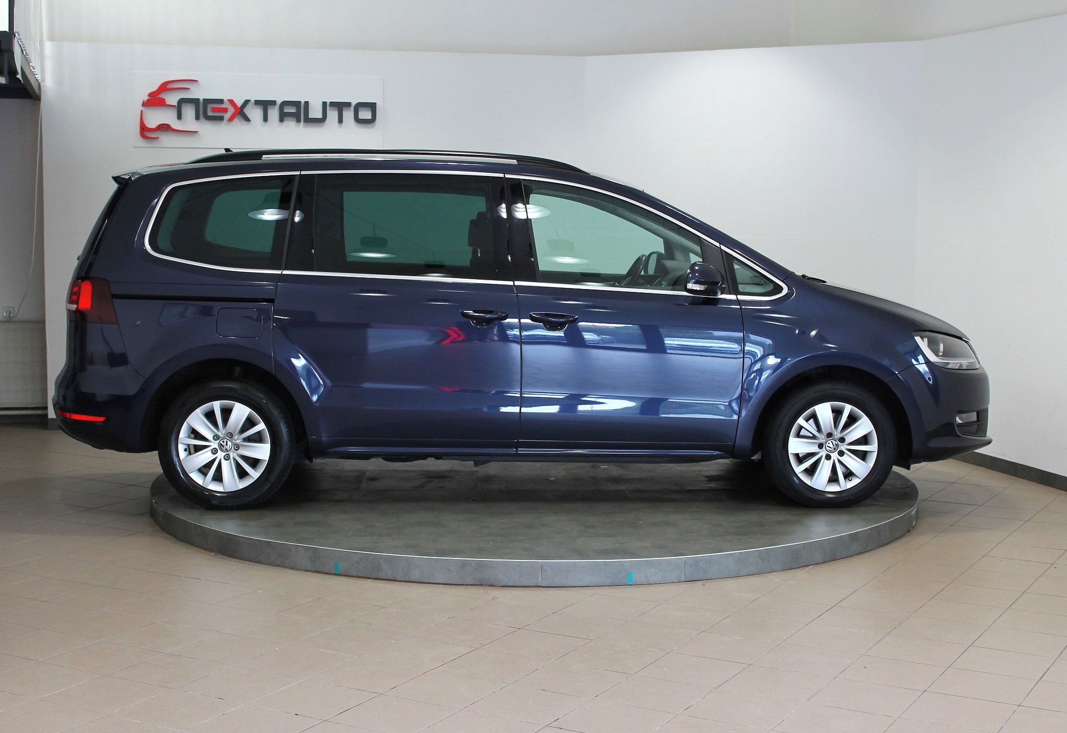 Volkswagen Sharan, 1.4TSI 110KW COMFORTLINE 7MÍST - fotka 6