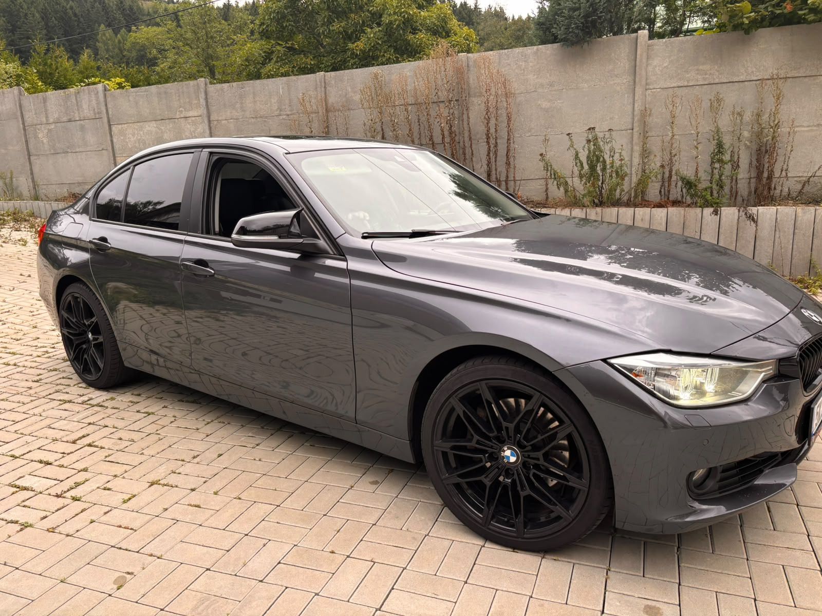 BMW Řada 3, BMW 328i xDrive - fotka 3