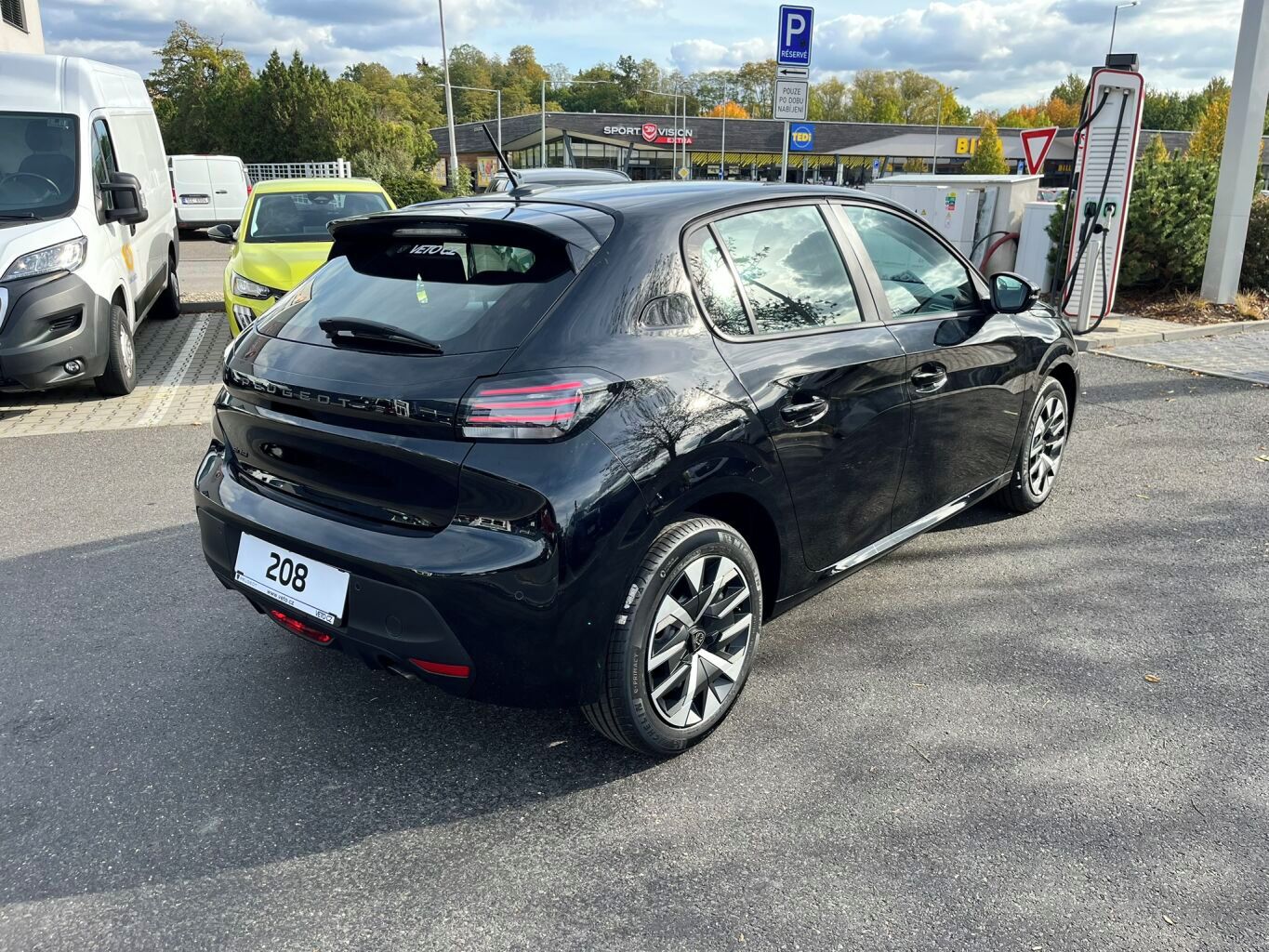Peugeot 208, STYLE Turbo 100 MAN6 - fotka 4