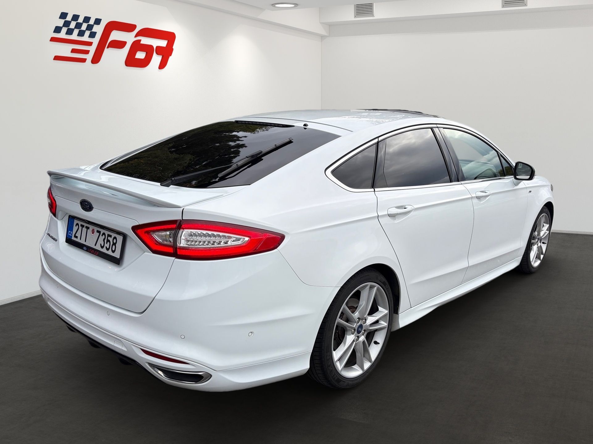 Ford Mondeo, ST Line top výbava - fotka 3