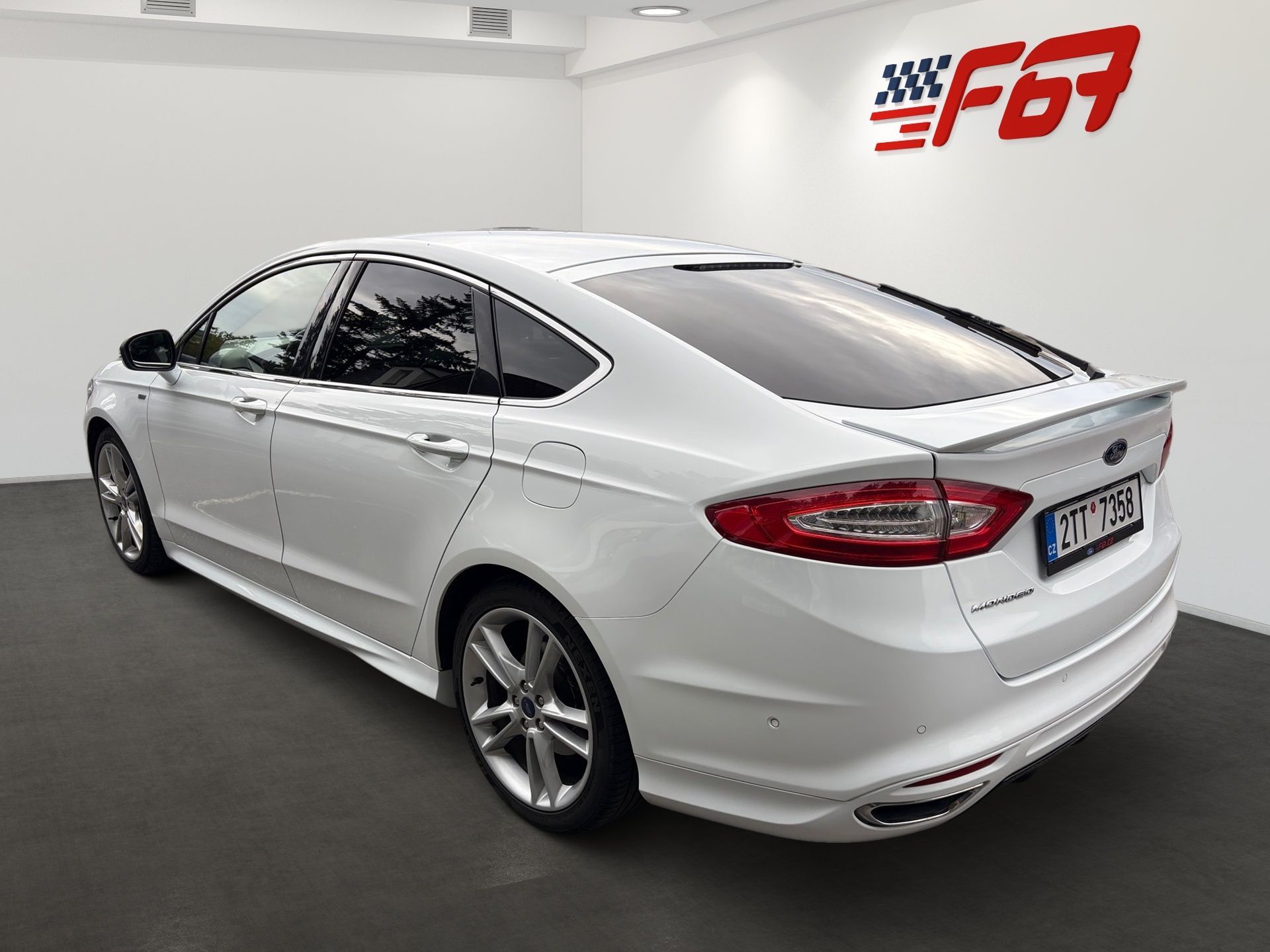 Ford Mondeo, ST Line top výbava - fotka 4