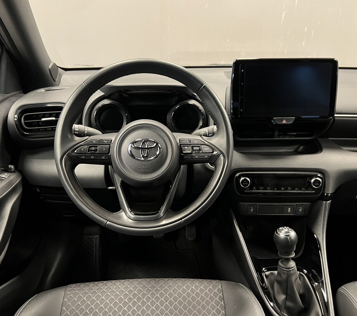 Toyota Yaris, Dynamic Force Selection Style - fotka 5